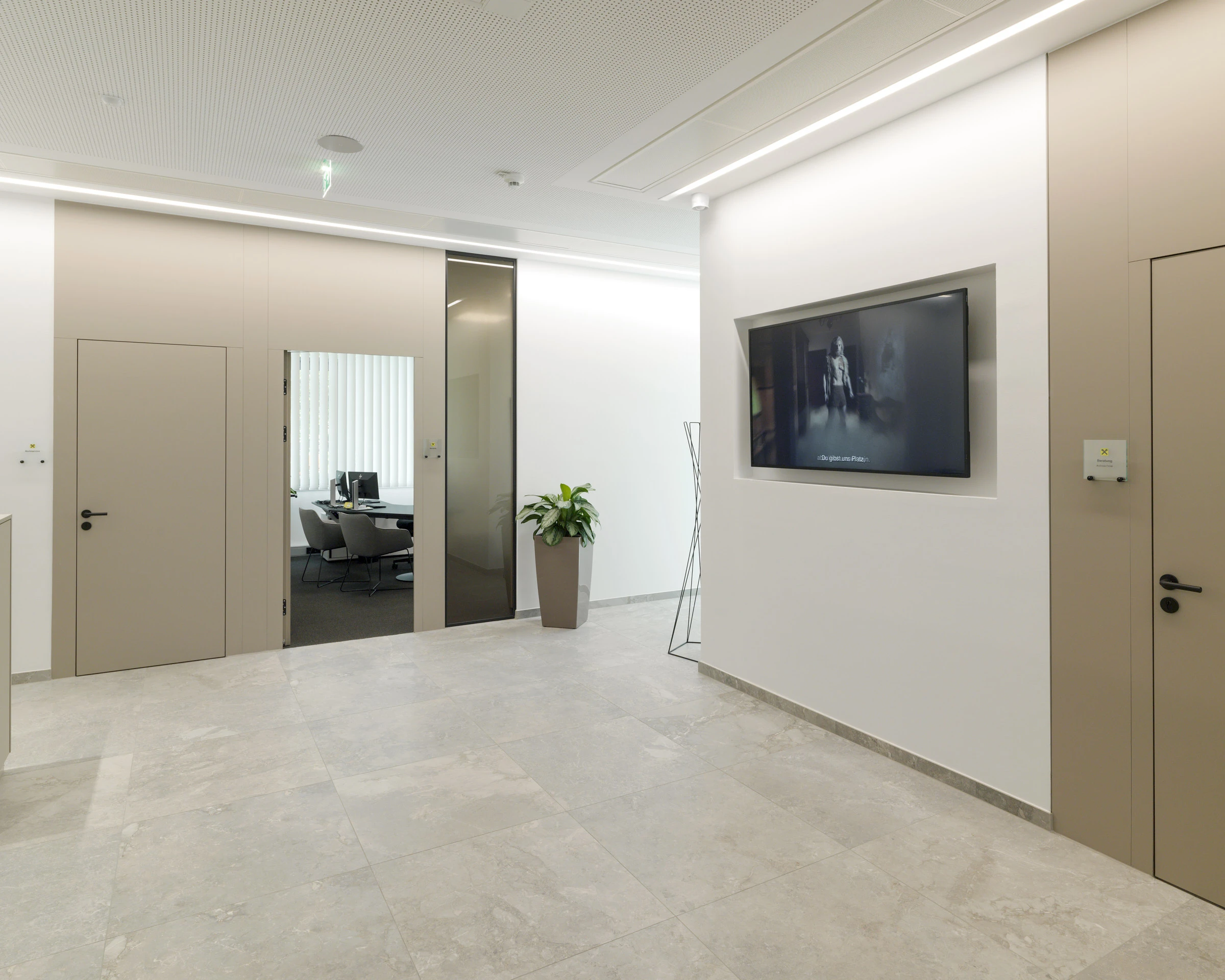 Kein Alt-Text zur Verfügung gestellt.