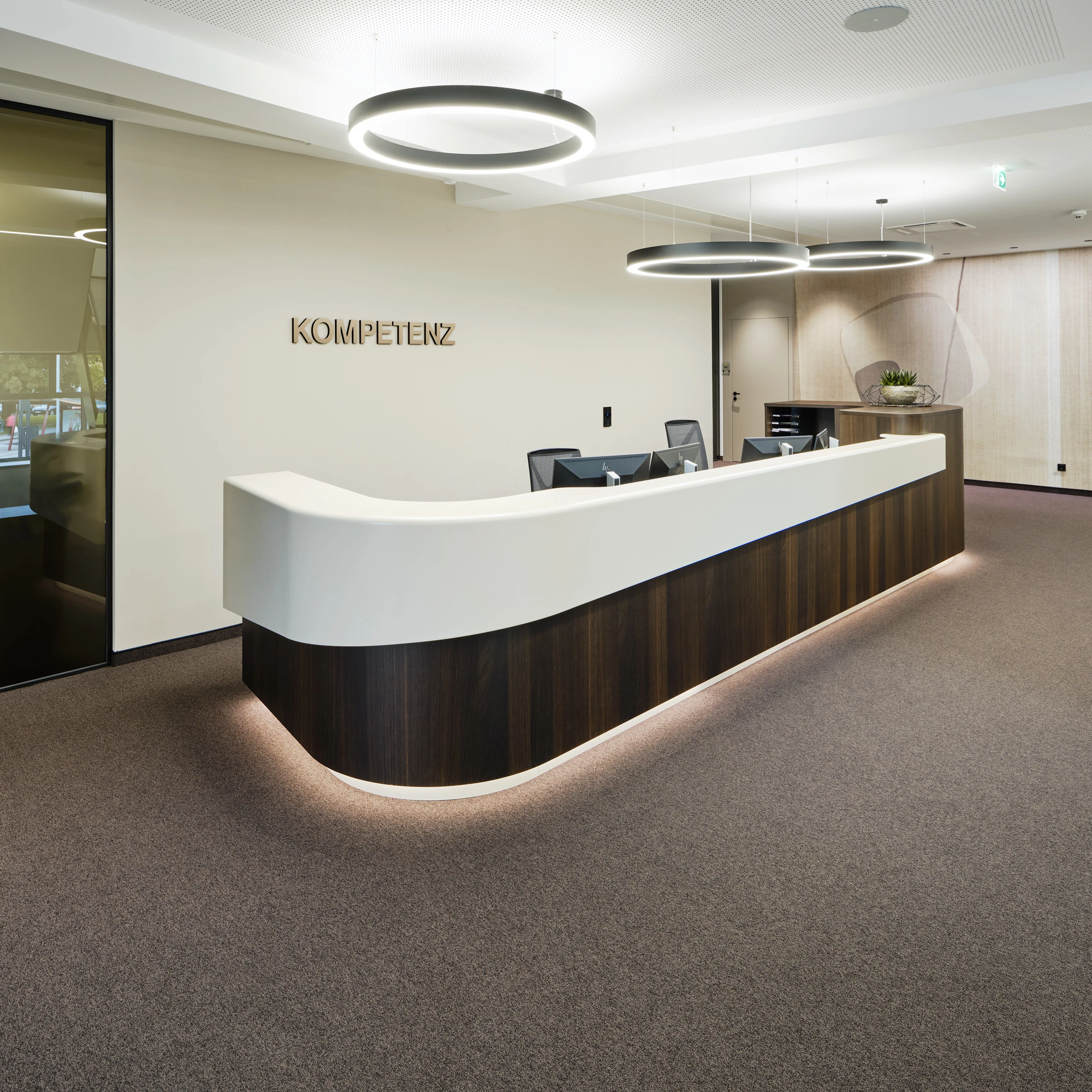 Kein Alt-Text zur Verfügung gestellt.