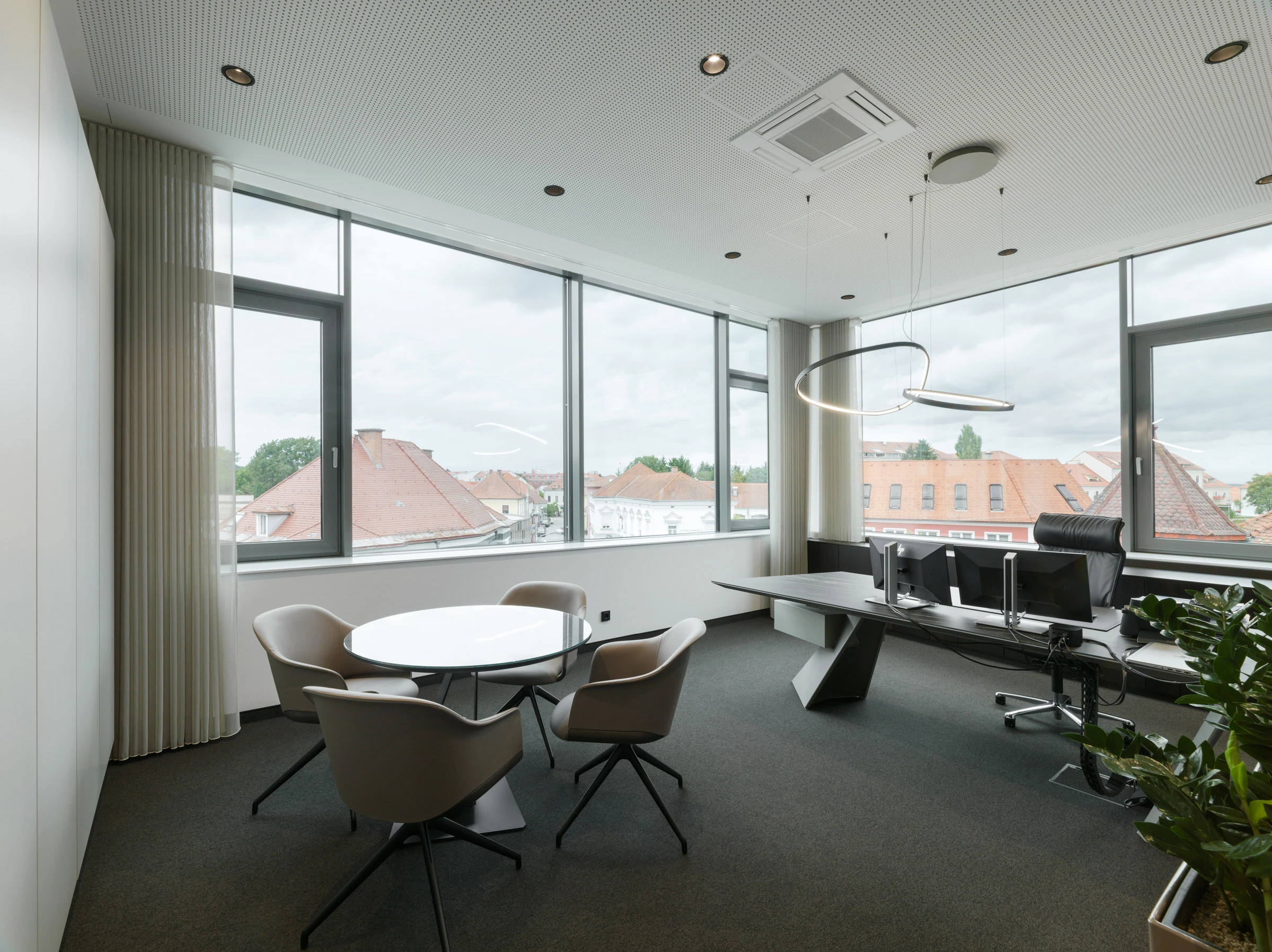 Kein Alt-Text zur Verfügung gestellt.