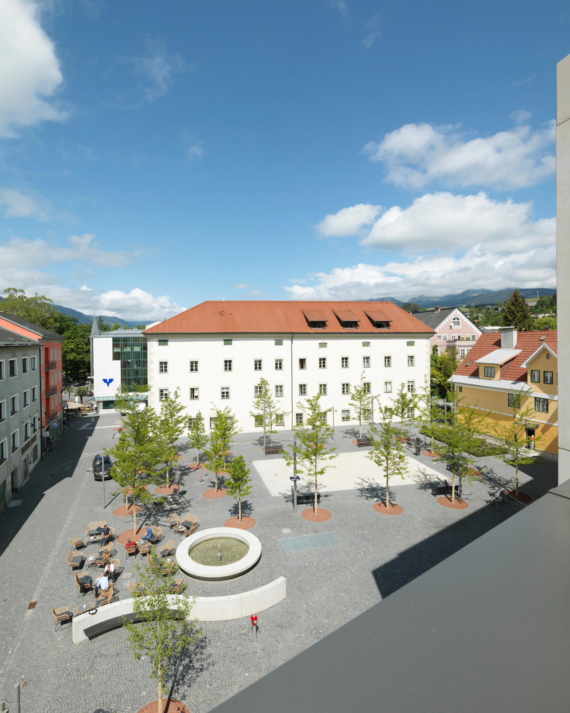 Kein Alt-Text zur Verfügung gestellt.