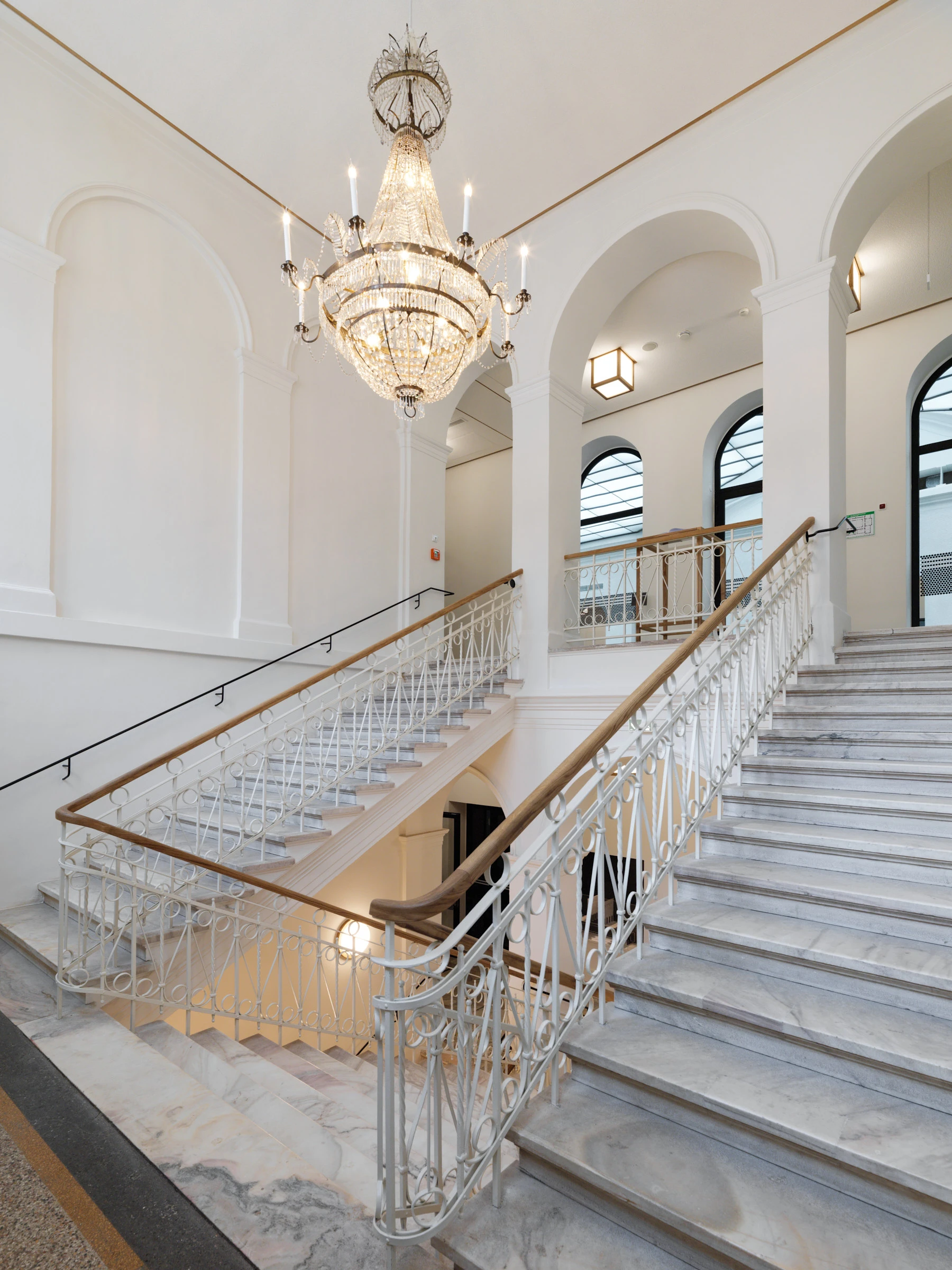 Kein Alt-Text zur Verfügung gestellt.