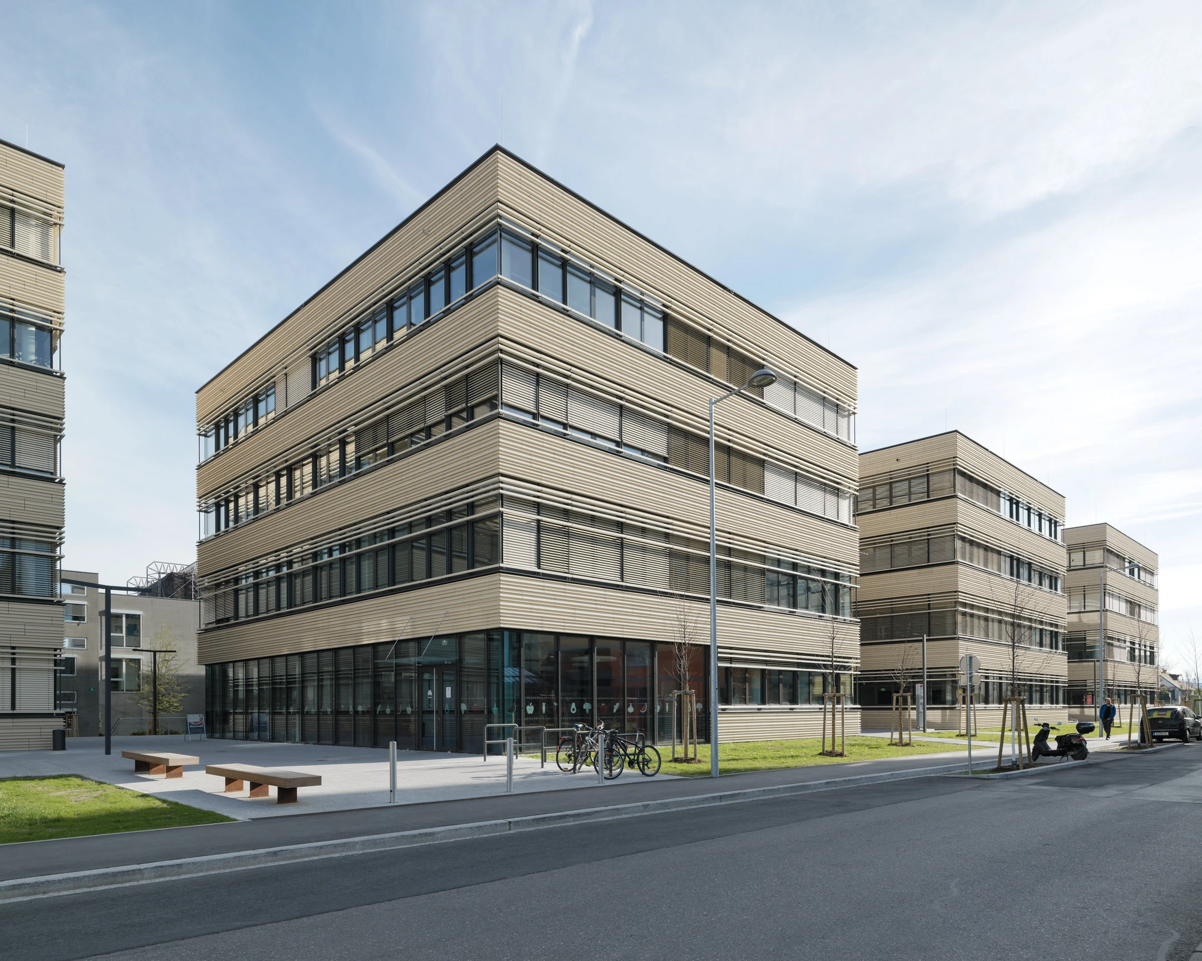 Kein Alt-Text zur Verfügung gestellt.