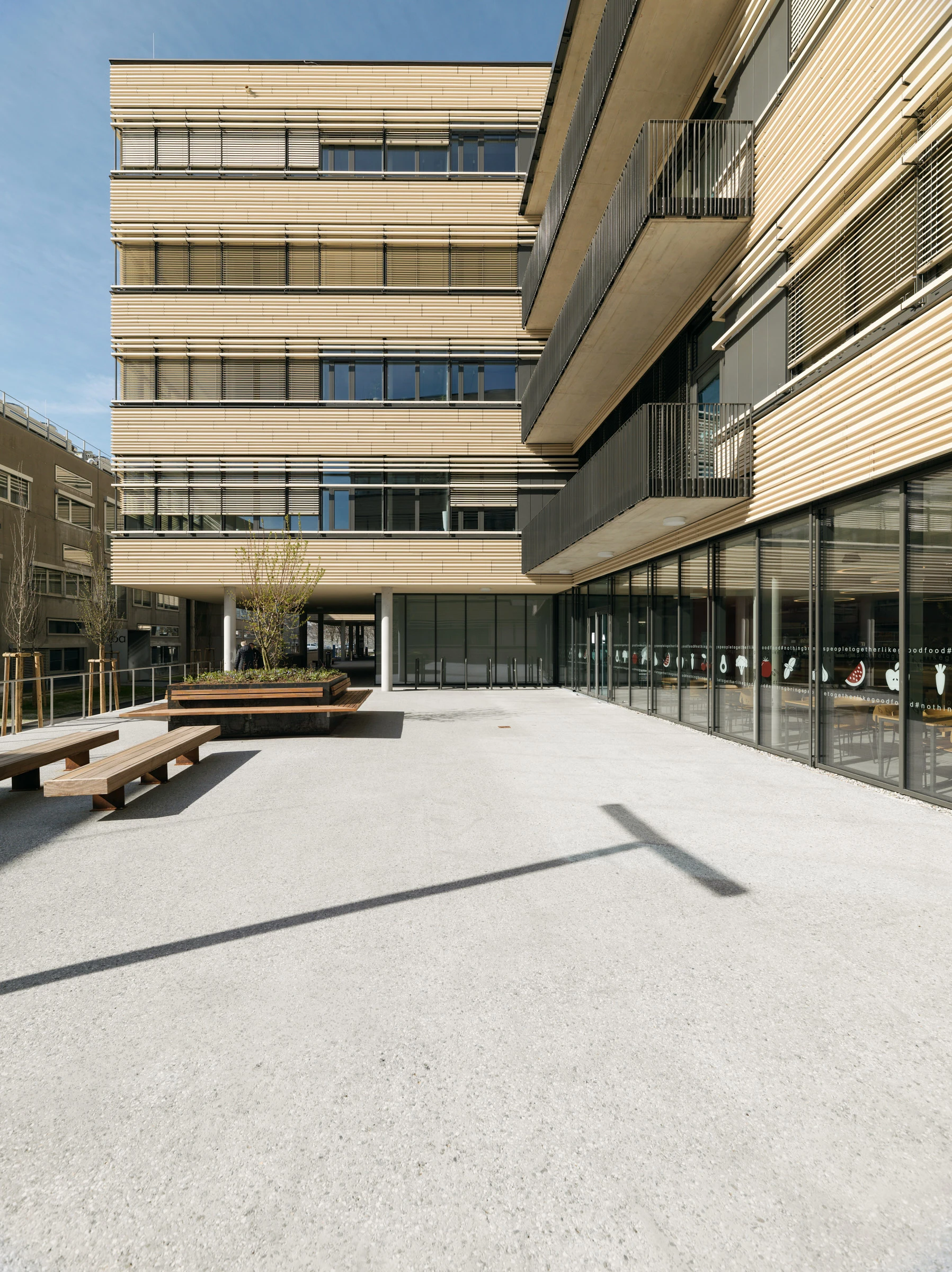 Kein Alt-Text zur Verfügung gestellt.