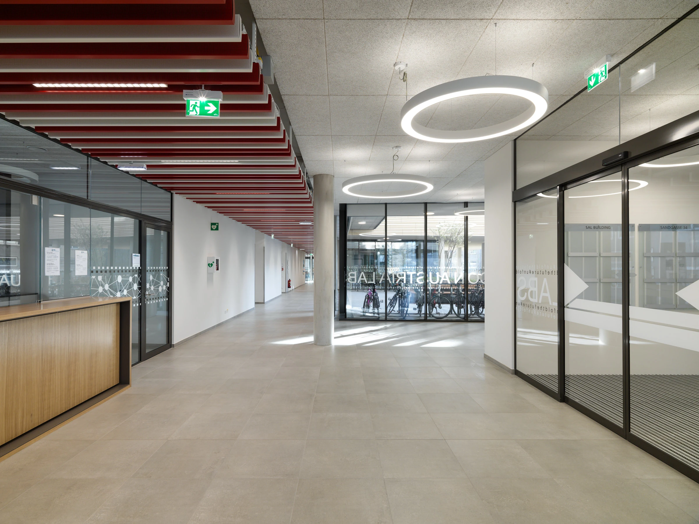 Kein Alt-Text zur Verfügung gestellt.