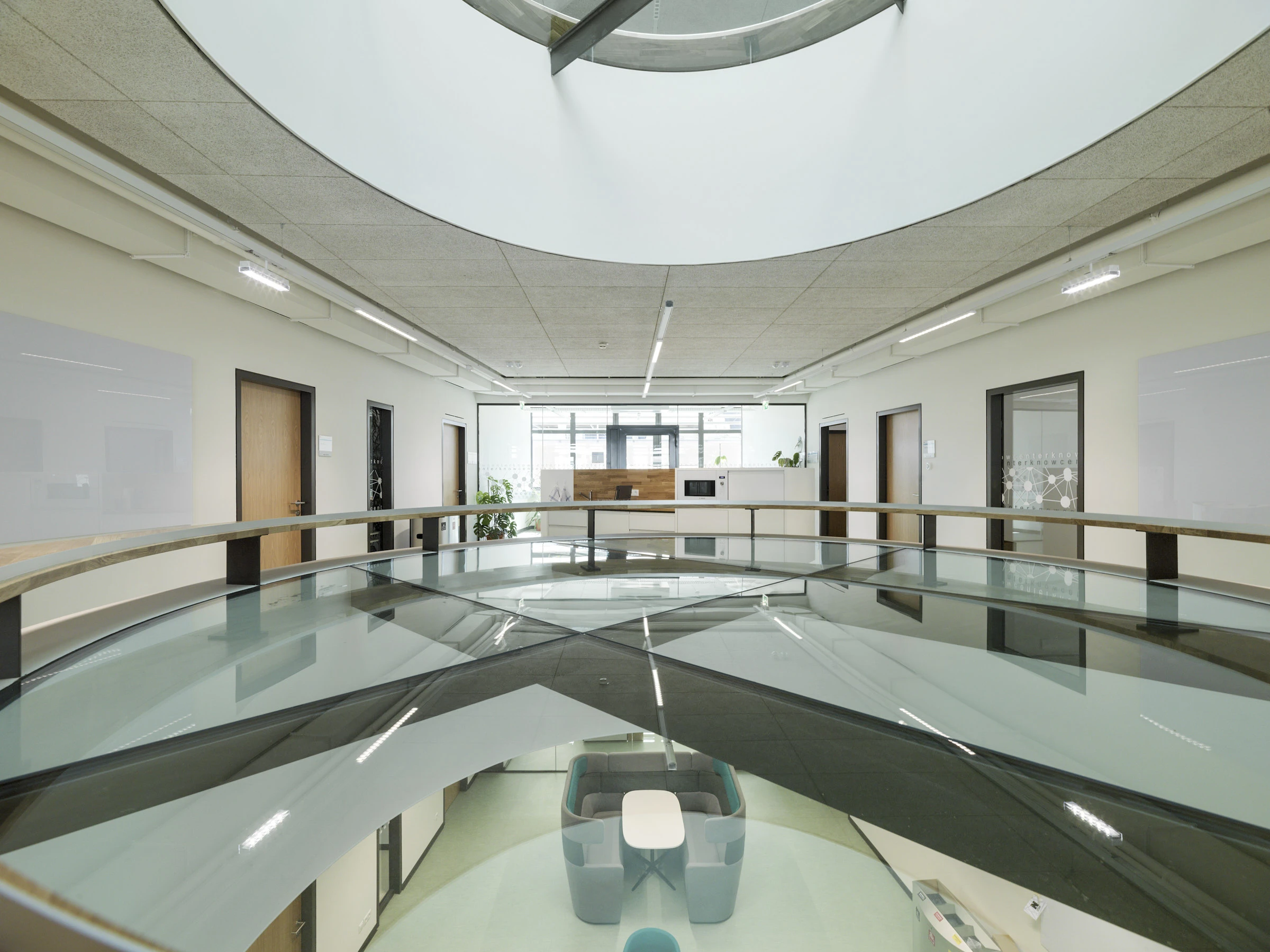 Kein Alt-Text zur Verfügung gestellt.