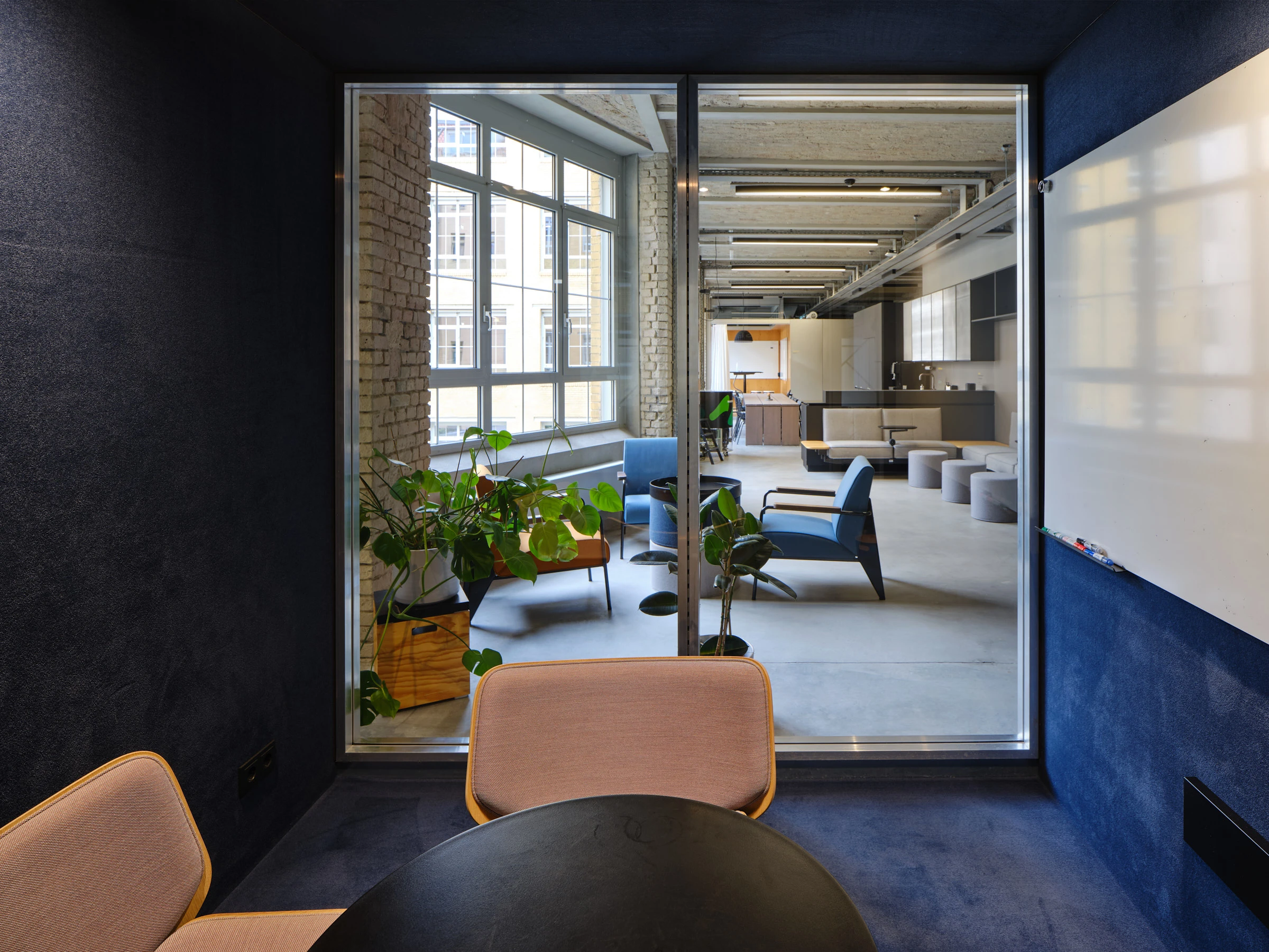 Kein Alt-Text zur Verfügung gestellt.