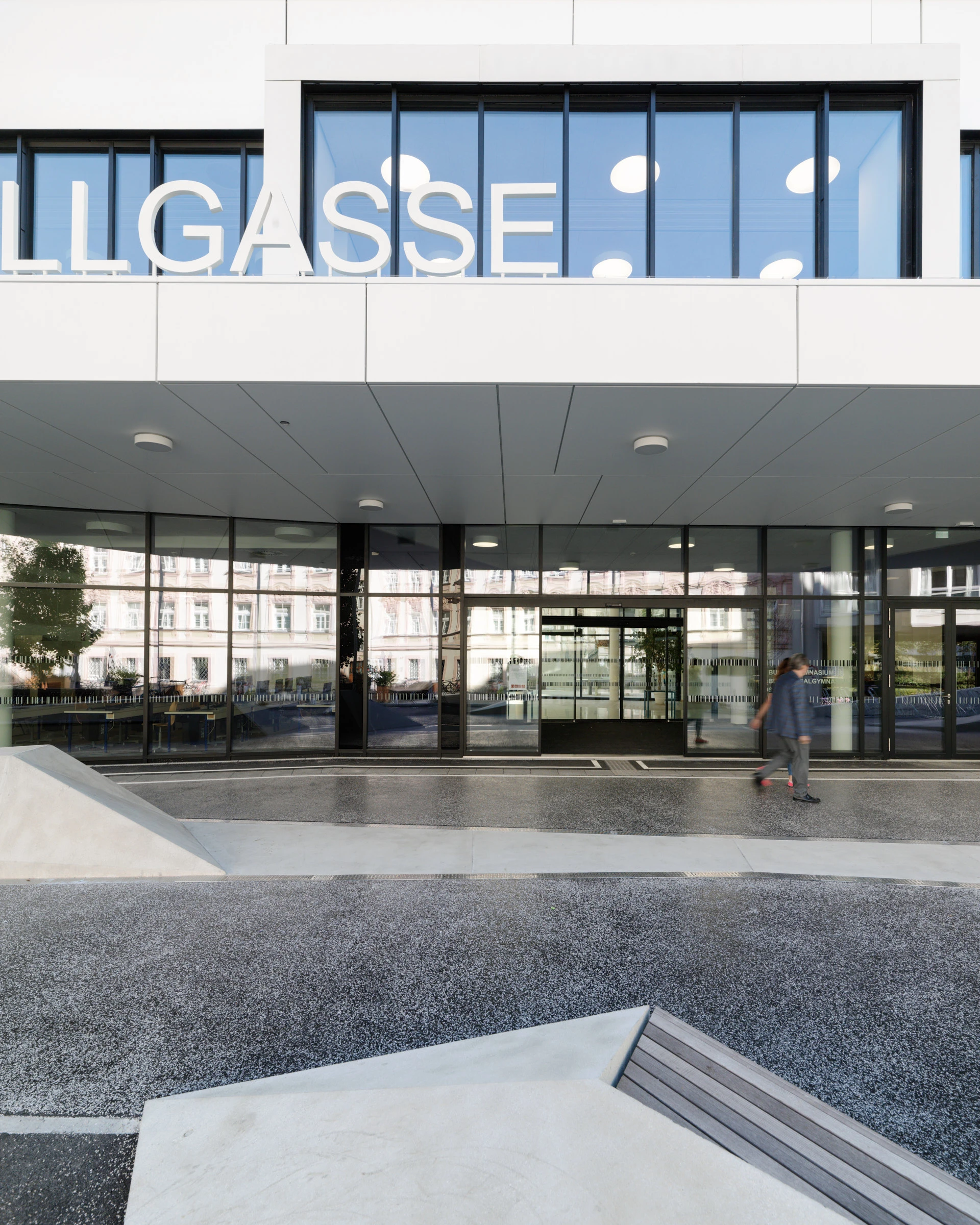 Kein Alt-Text zur Verfügung gestellt.