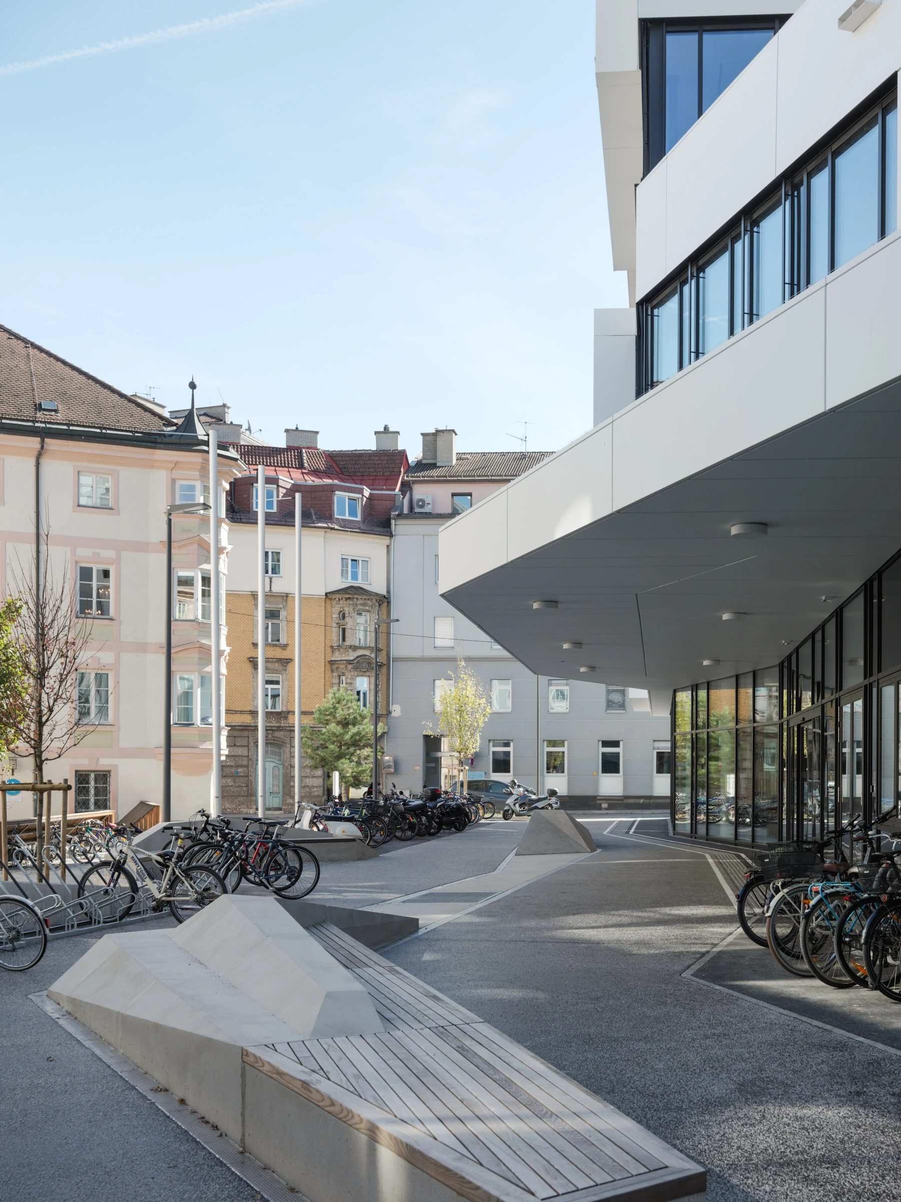 Kein Alt-Text zur Verfügung gestellt.