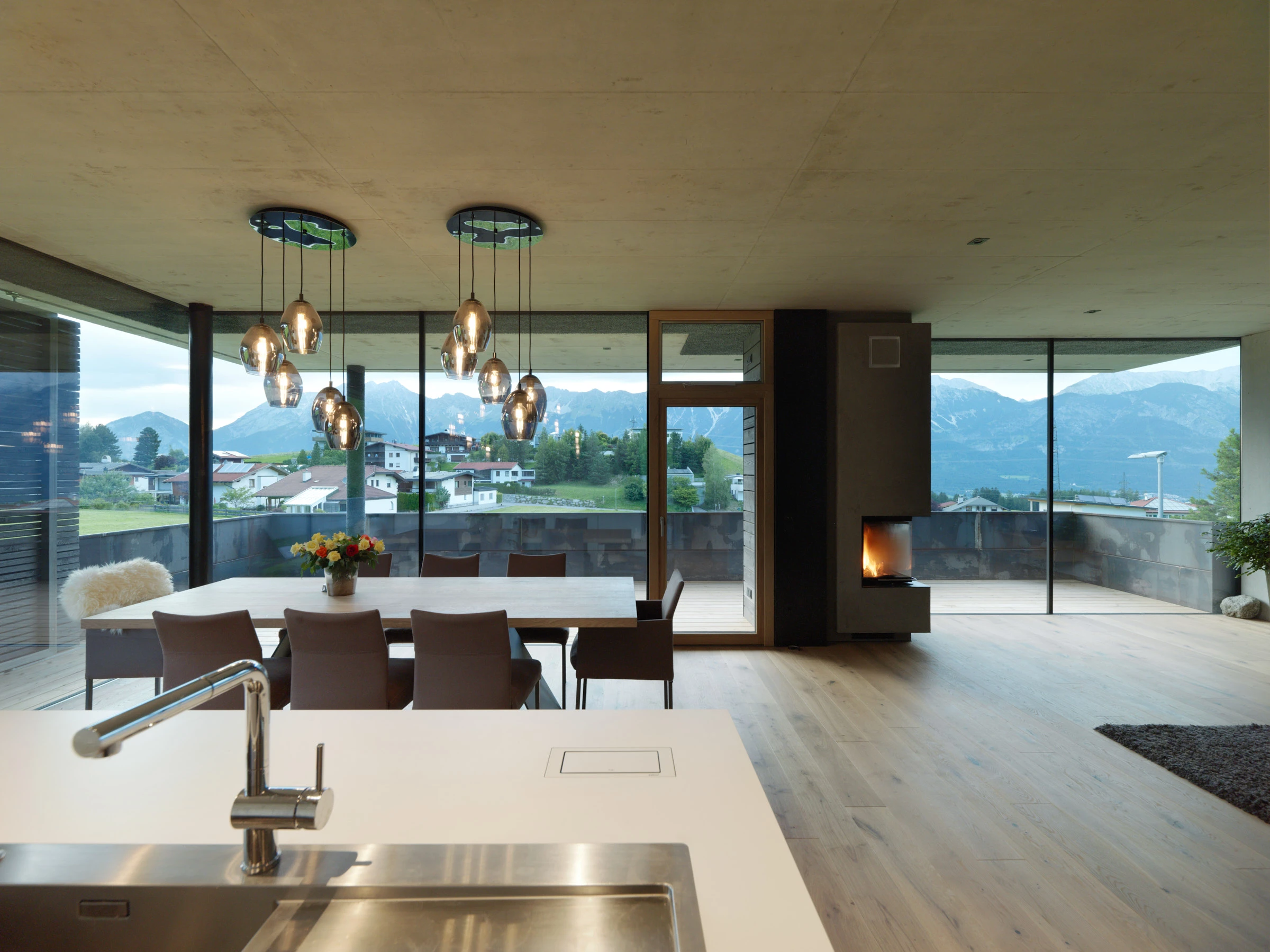 Kein Alt-Text zur Verfügung gestellt.