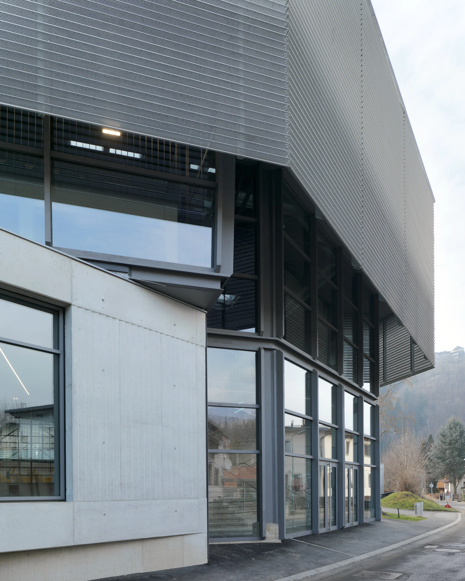 Kein Alt-Text zur Verfügung gestellt.