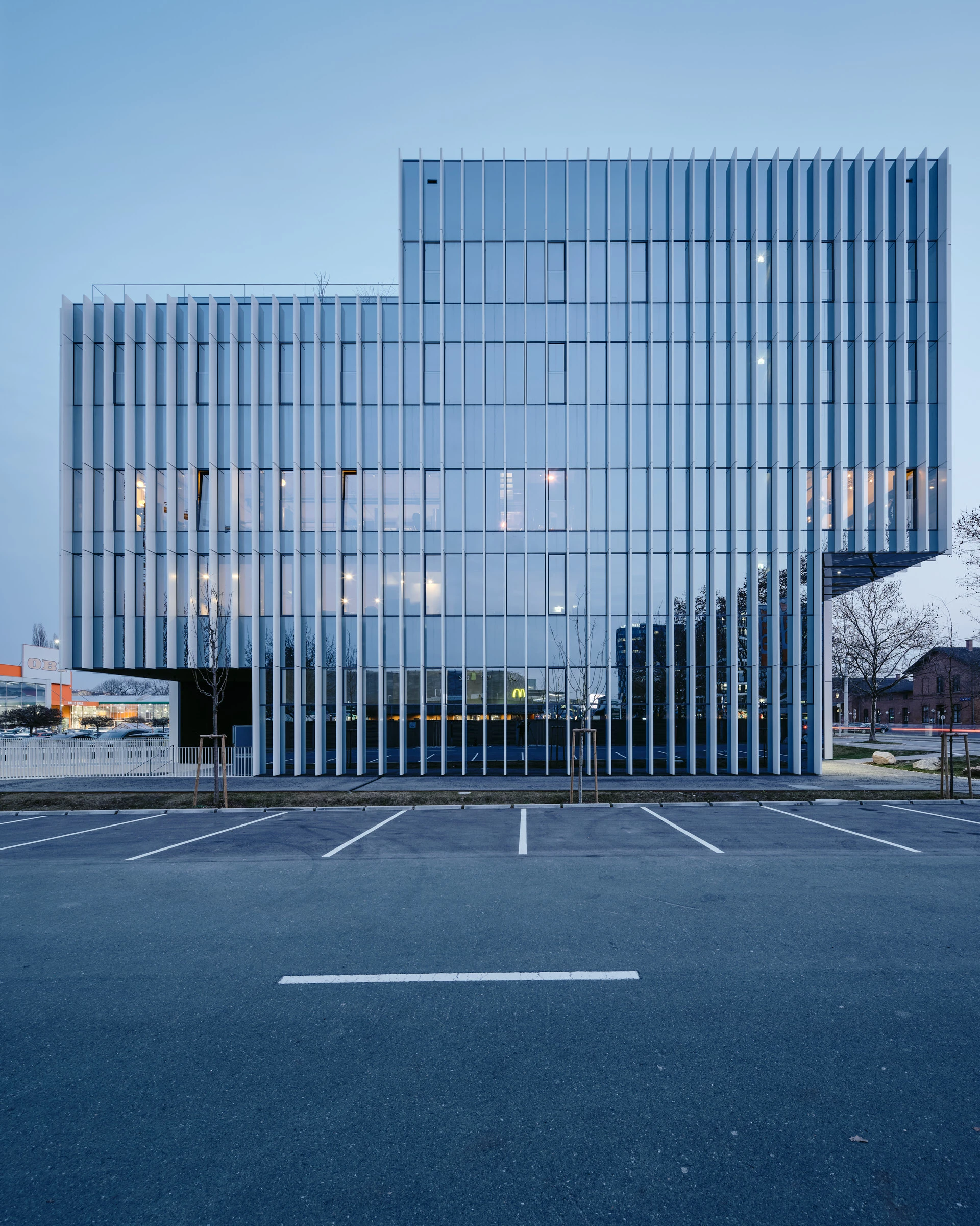 Kein Alt-Text zur Verfügung gestellt.