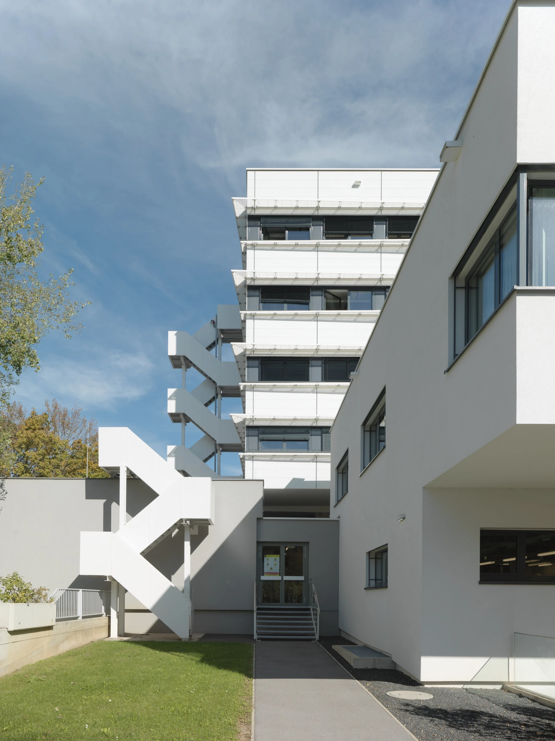 Kein Alt-Text zur Verfügung gestellt.