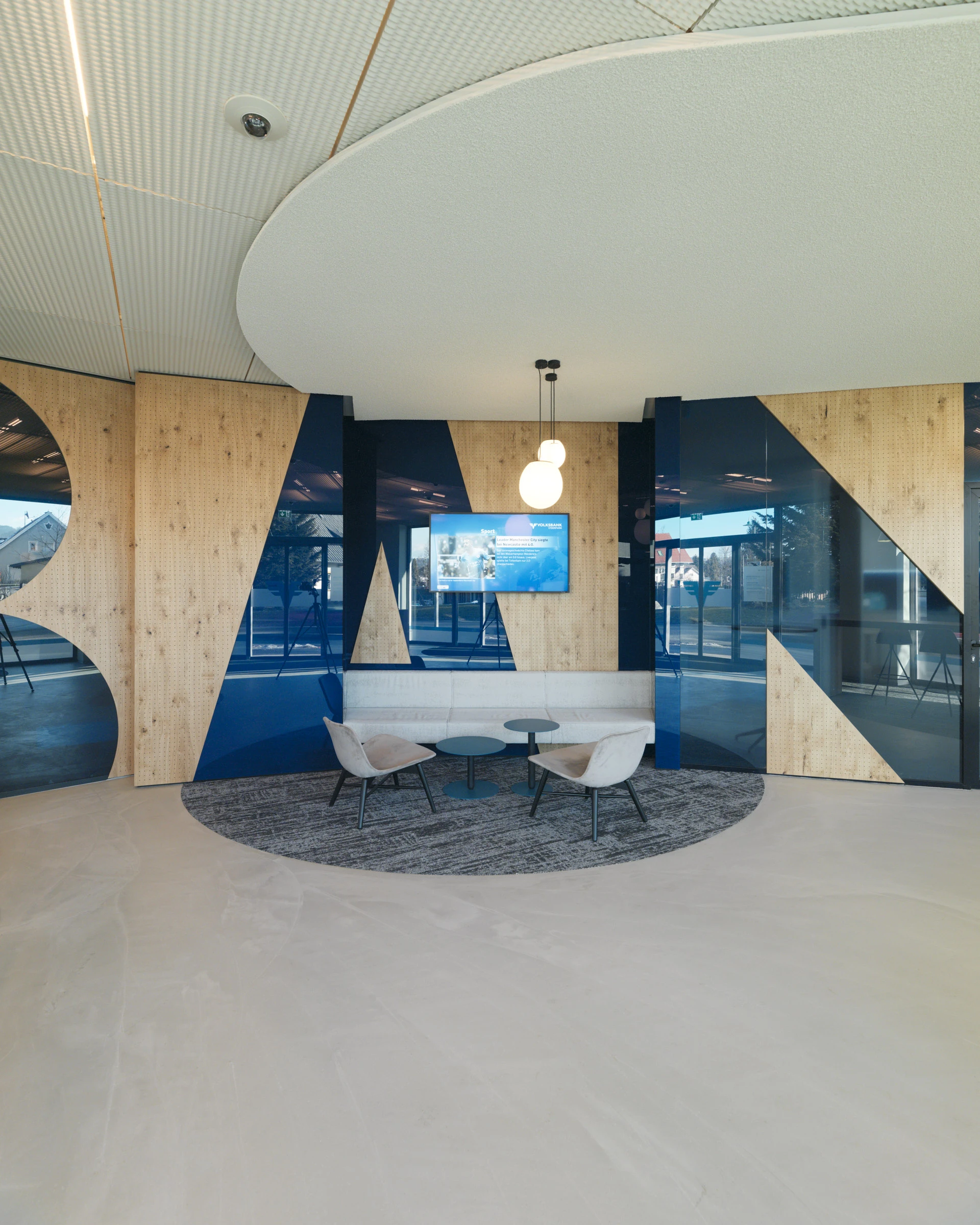 Kein Alt-Text zur Verfügung gestellt.