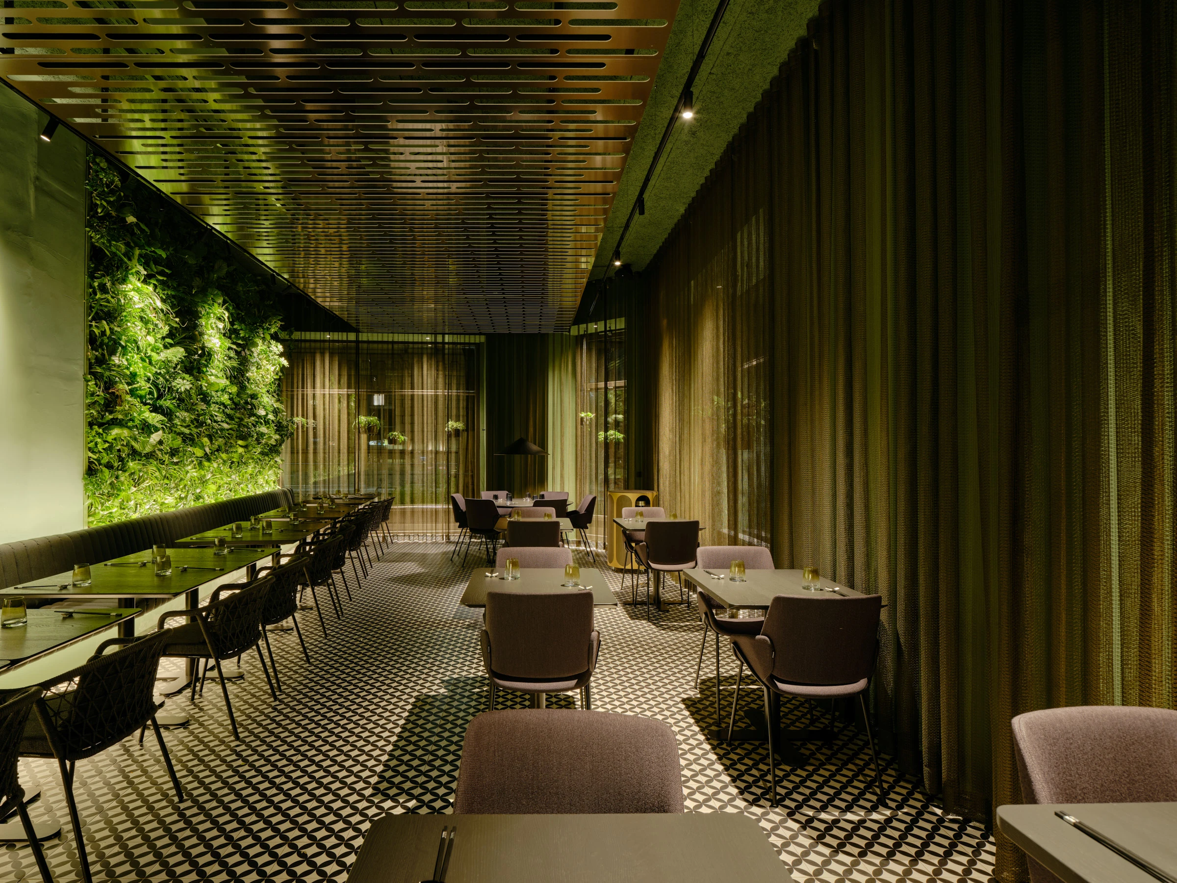 Kein Alt-Text zur Verfügung gestellt.