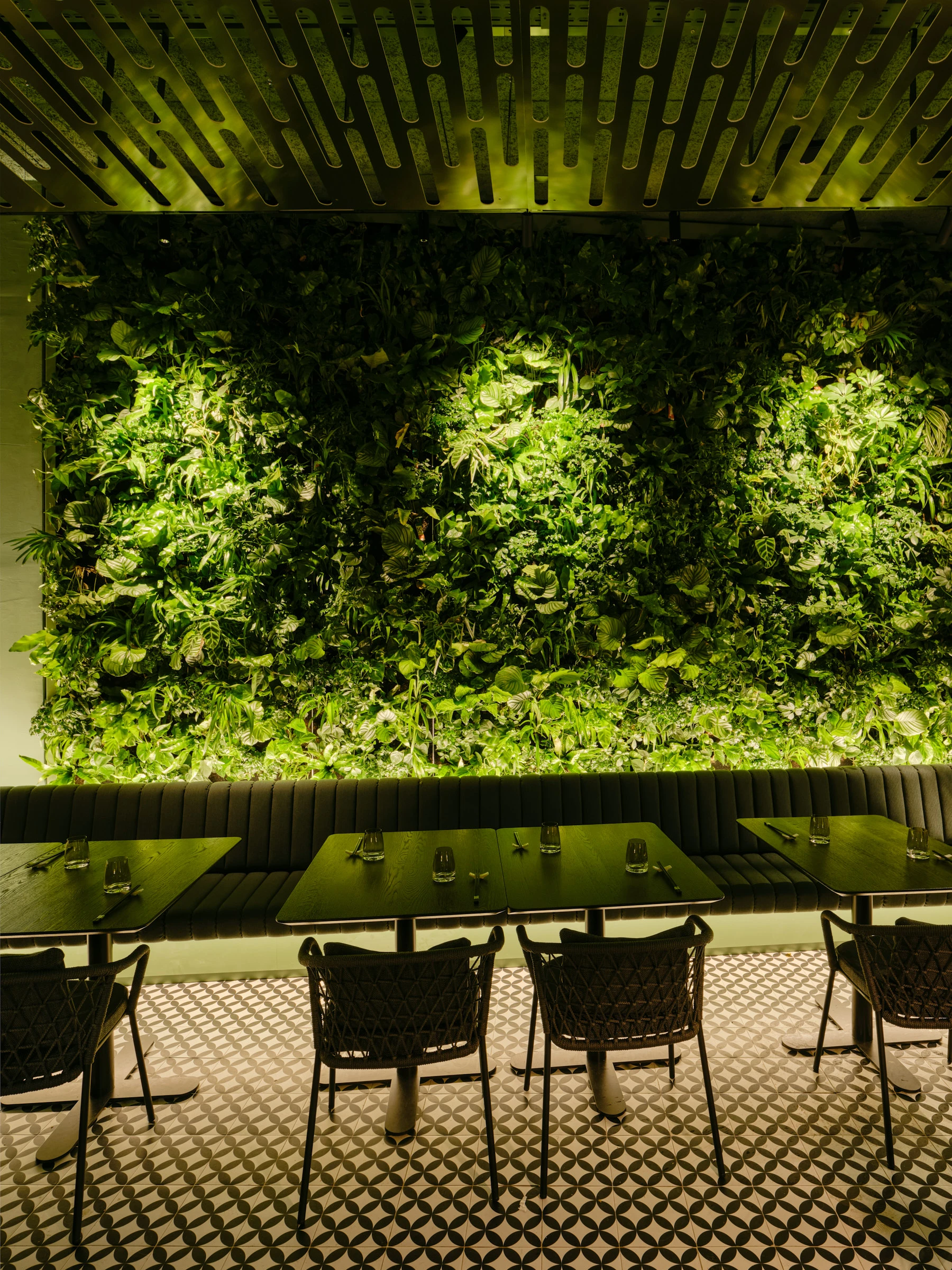 Kein Alt-Text zur Verfügung gestellt.