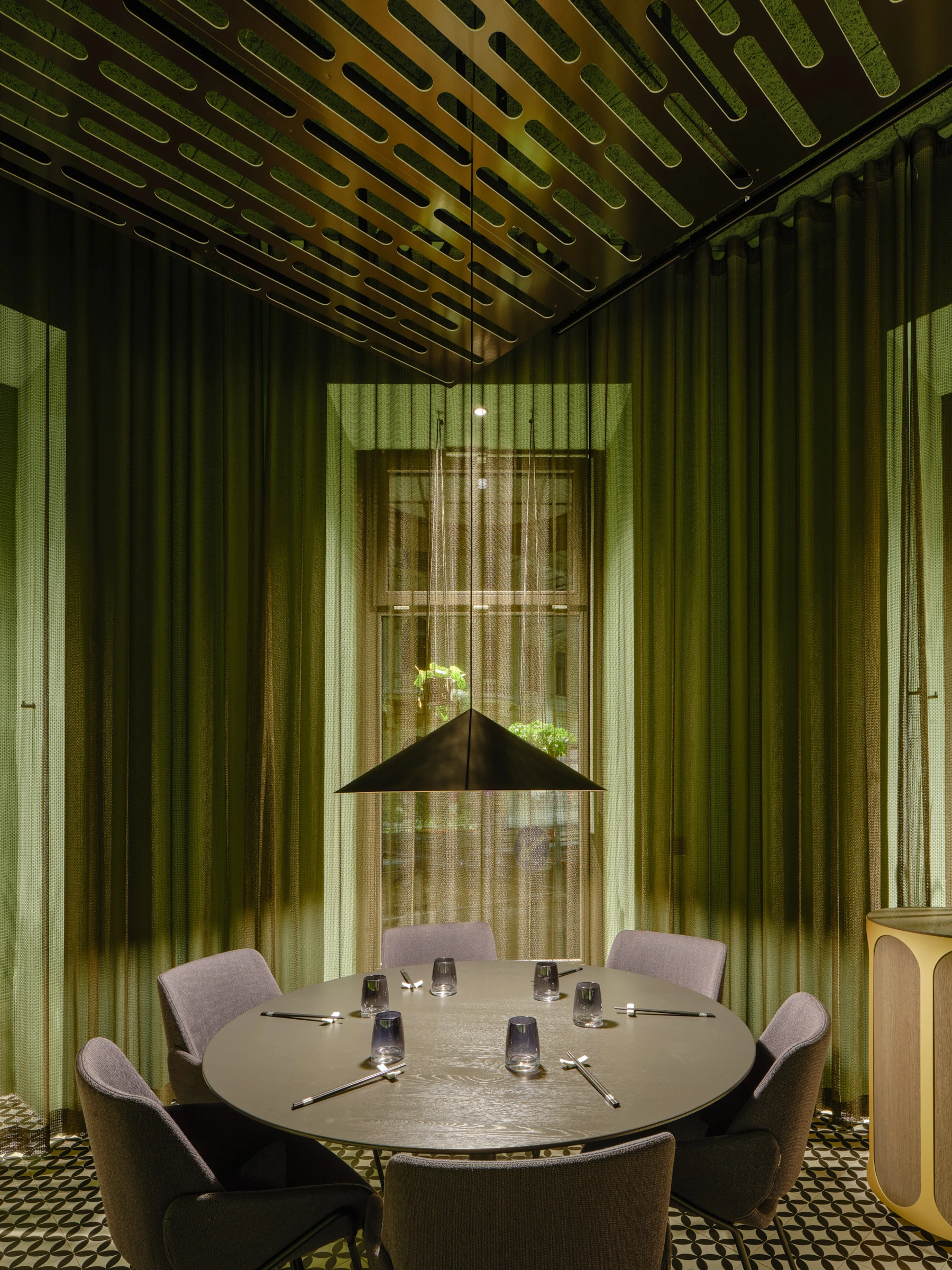 Kein Alt-Text zur Verfügung gestellt.