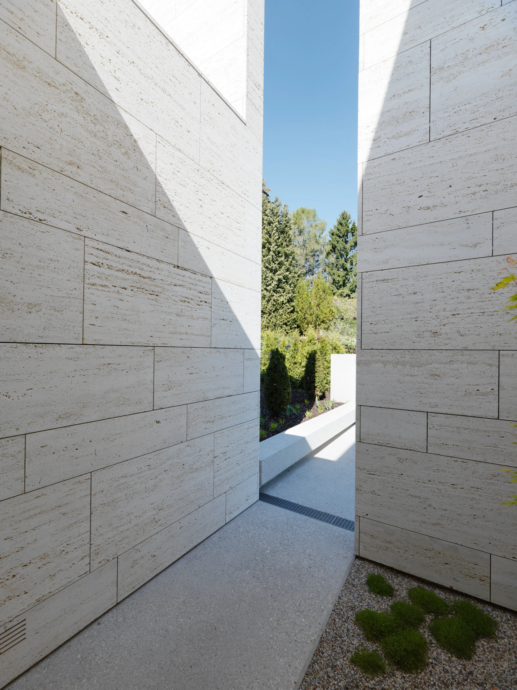 Kein Alt-Text zur Verfügung gestellt.