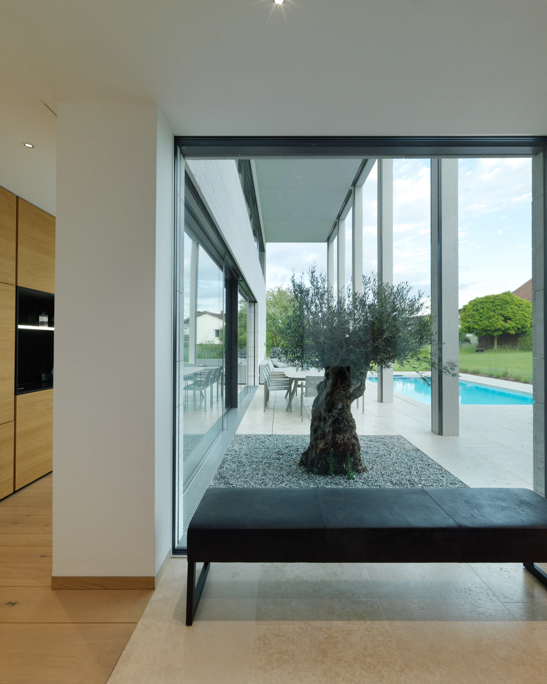 Kein Alt-Text zur Verfügung gestellt.