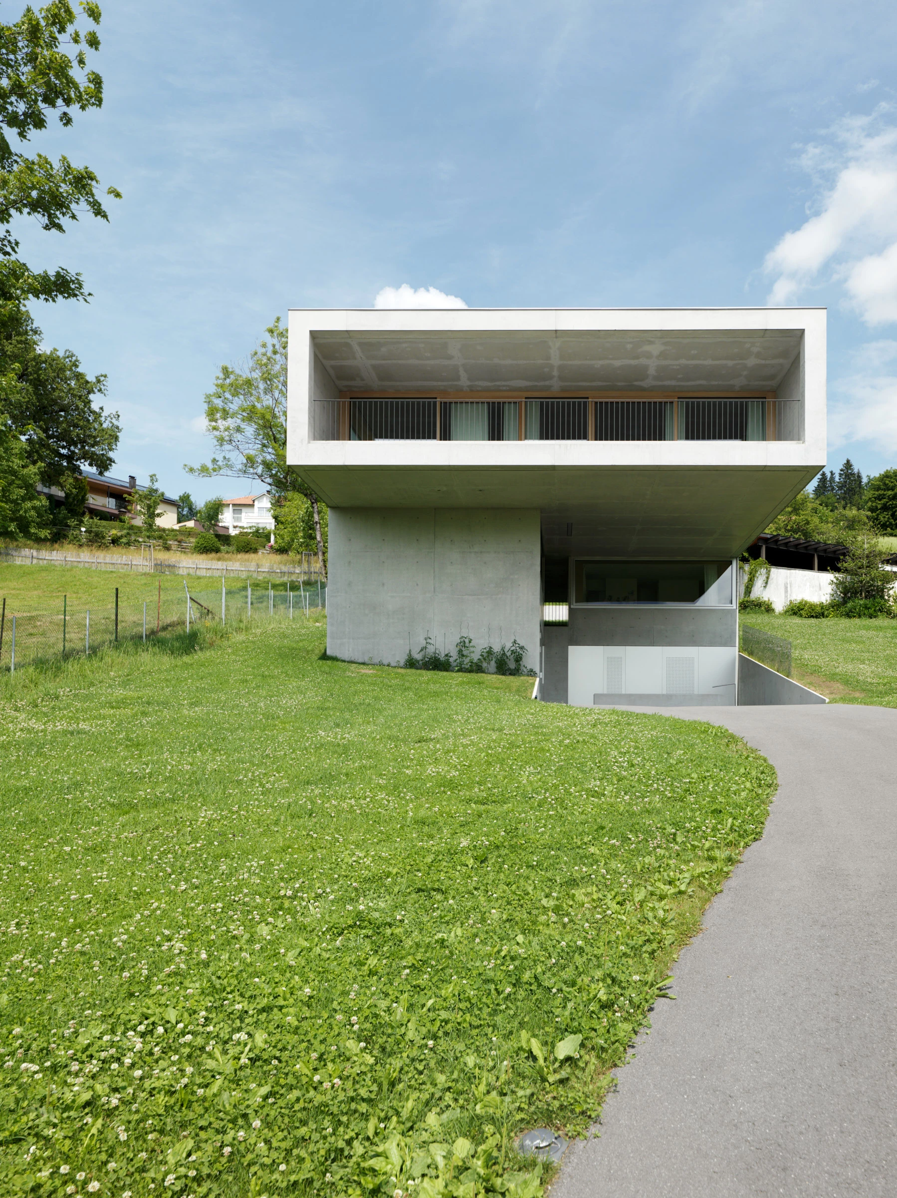 Kein Alt-Text zur Verfügung gestellt.