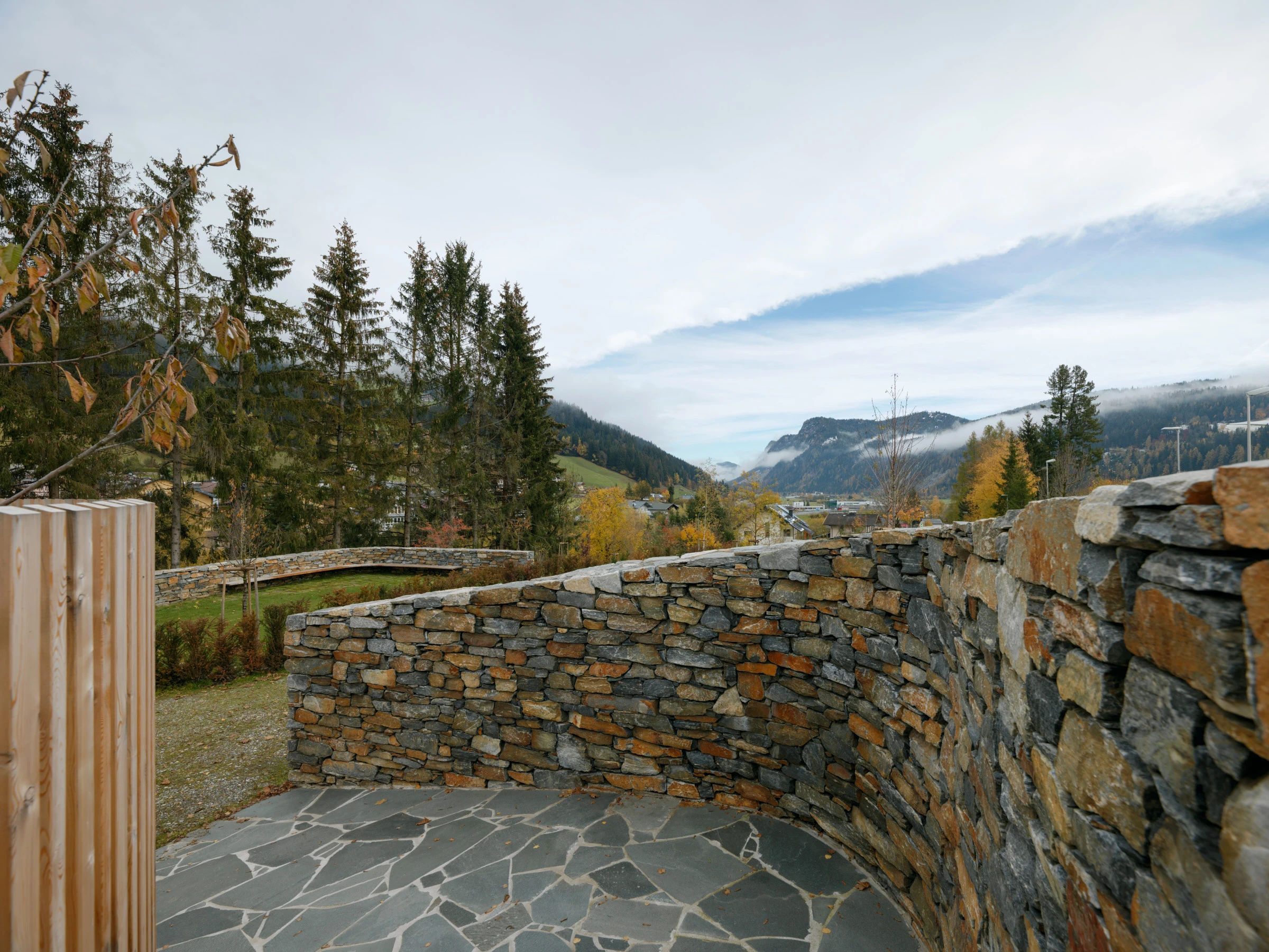 Kein Alt-Text zur Verfügung gestellt.