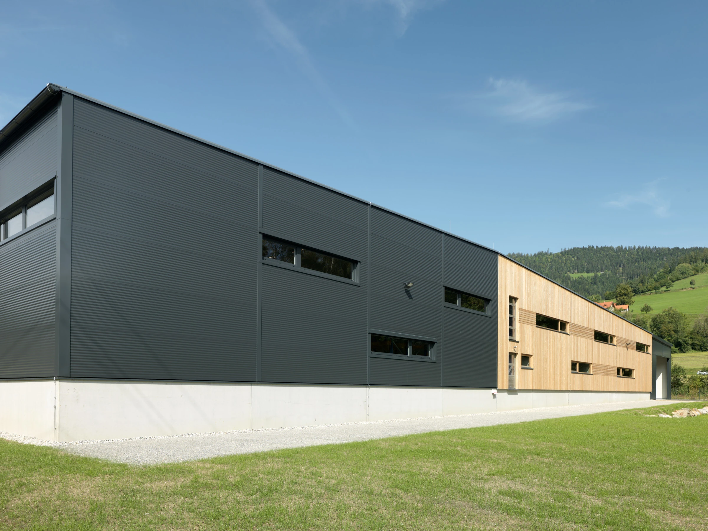 Kein Alt-Text zur Verfügung gestellt.