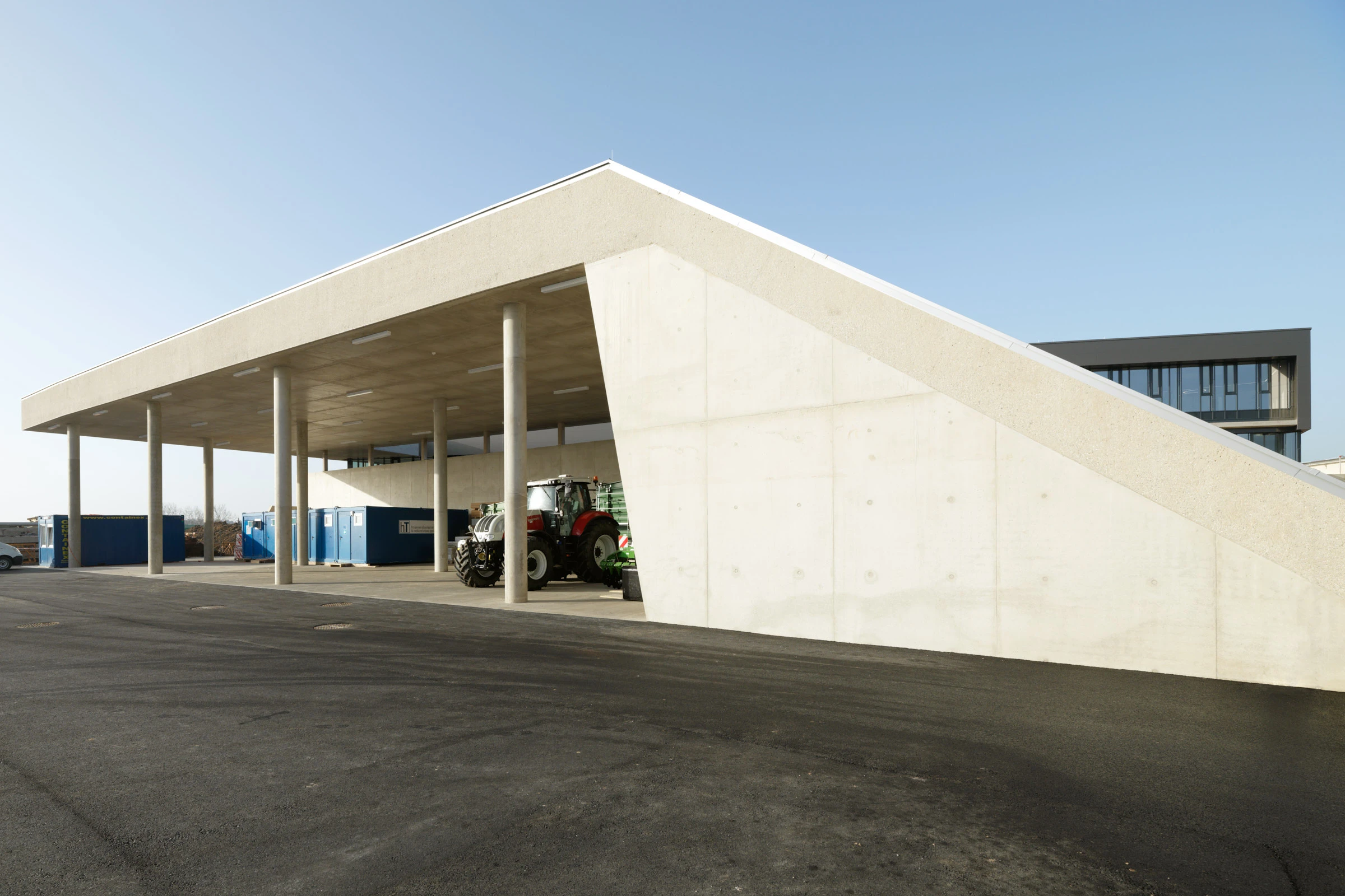 Kein Alt-Text zur Verfügung gestellt.