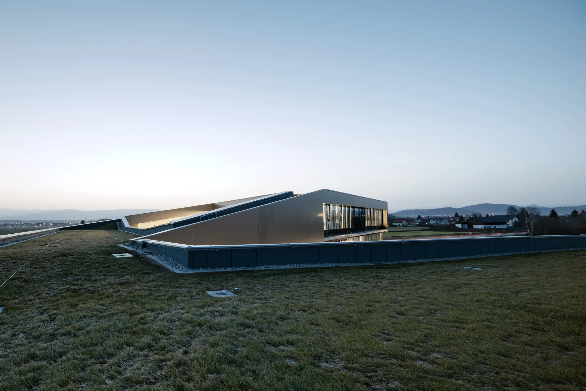 Kein Alt-Text zur Verfügung gestellt.