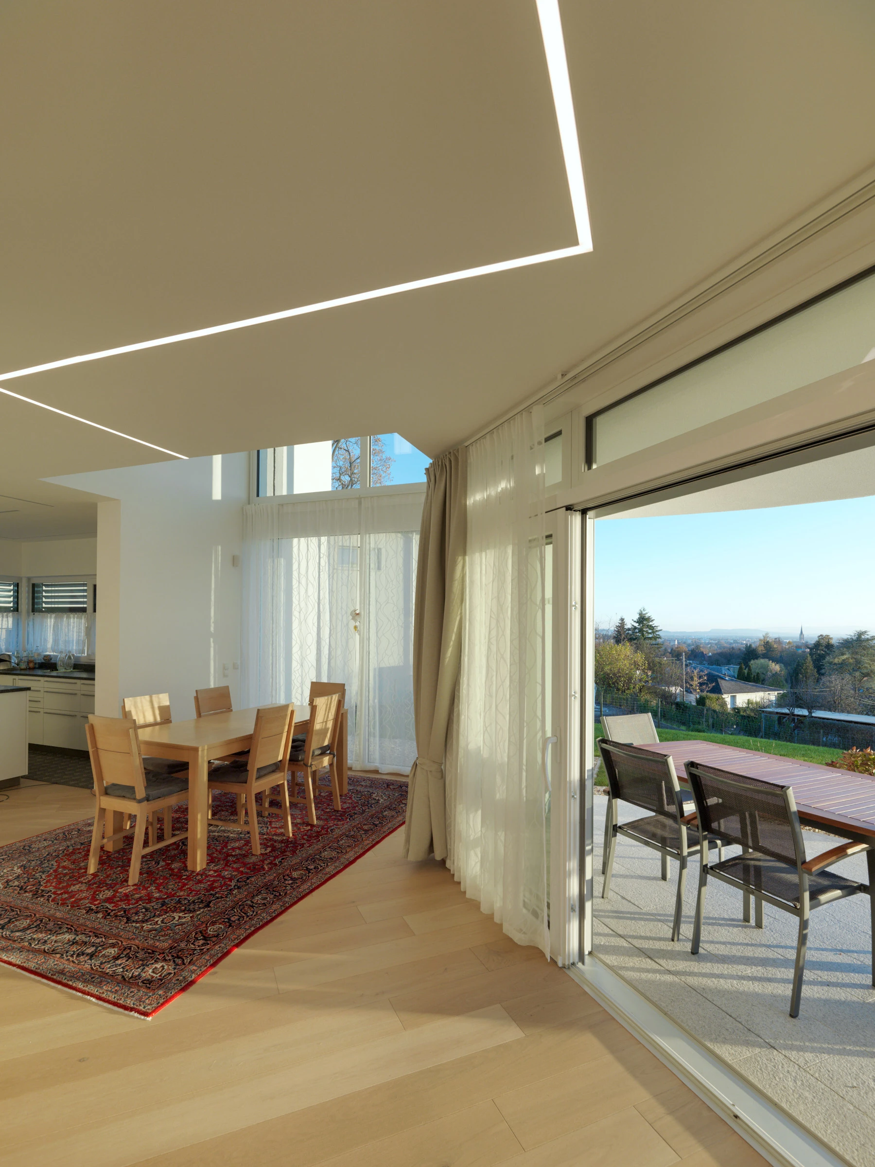 Kein Alt-Text zur Verfügung gestellt.