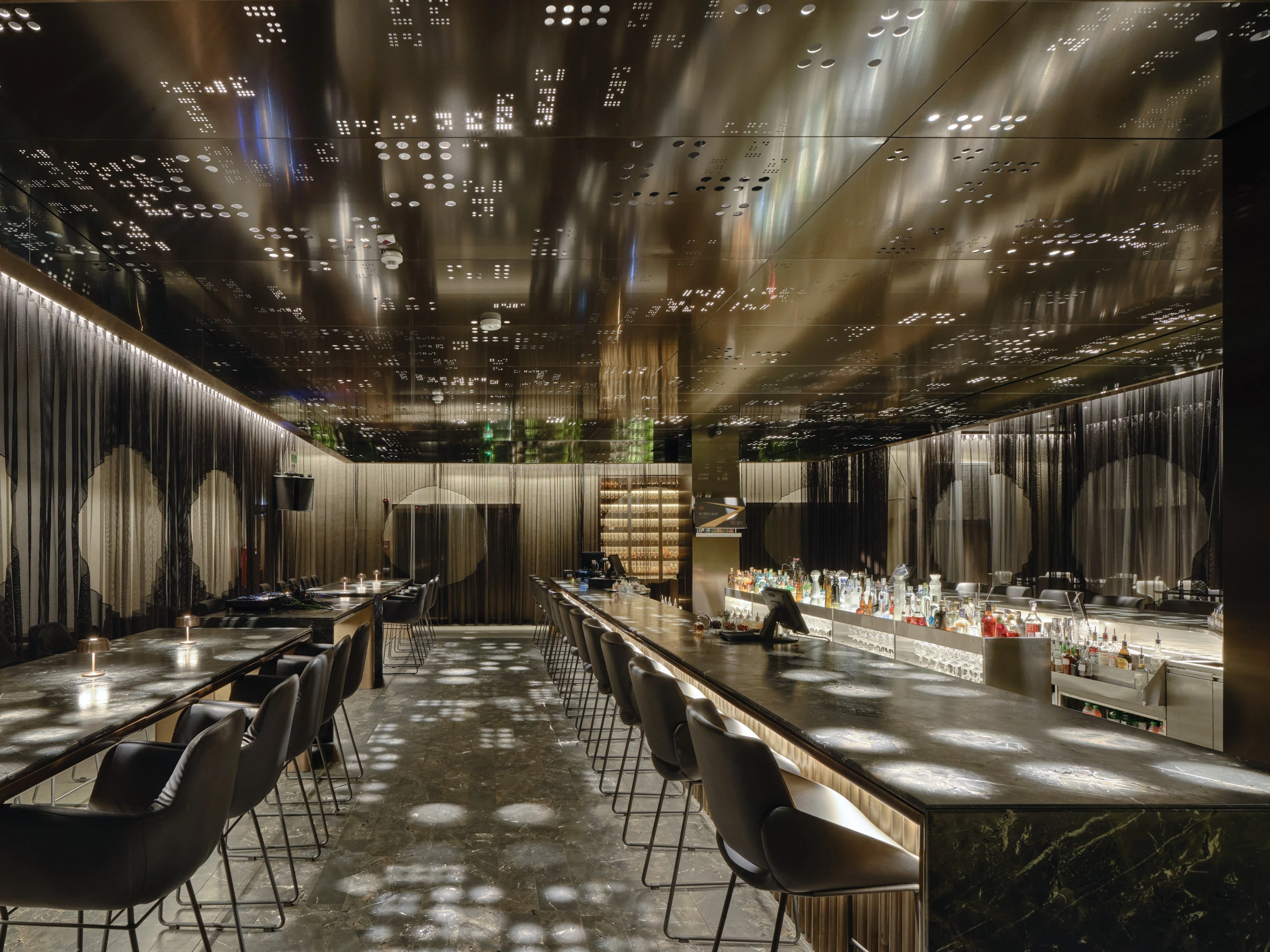 Kein Alt-Text zur Verfügung gestellt.