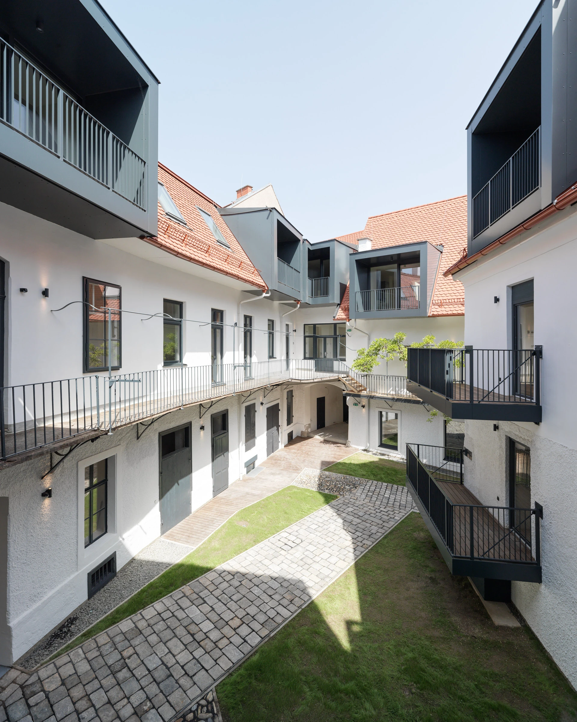 Kein Alt-Text zur Verfügung gestellt.