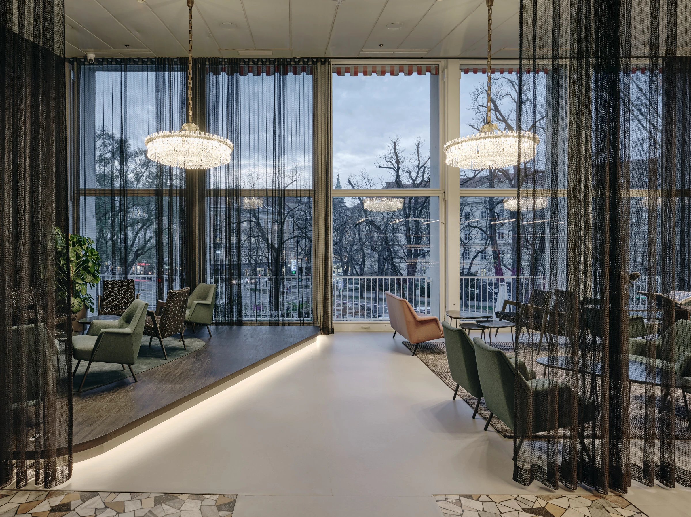 Kein Alt-Text zur Verfügung gestellt.