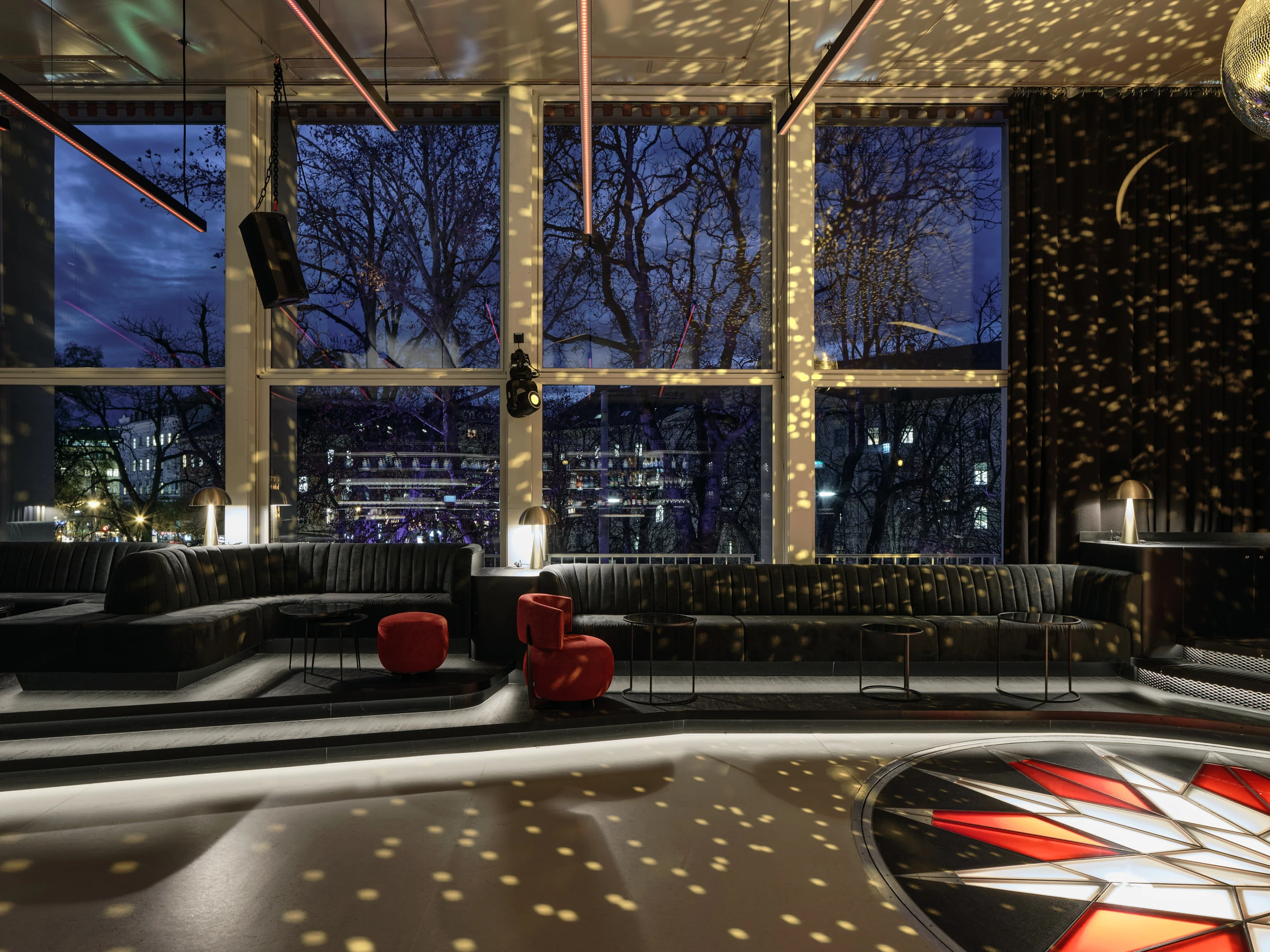 Kein Alt-Text zur Verfügung gestellt.