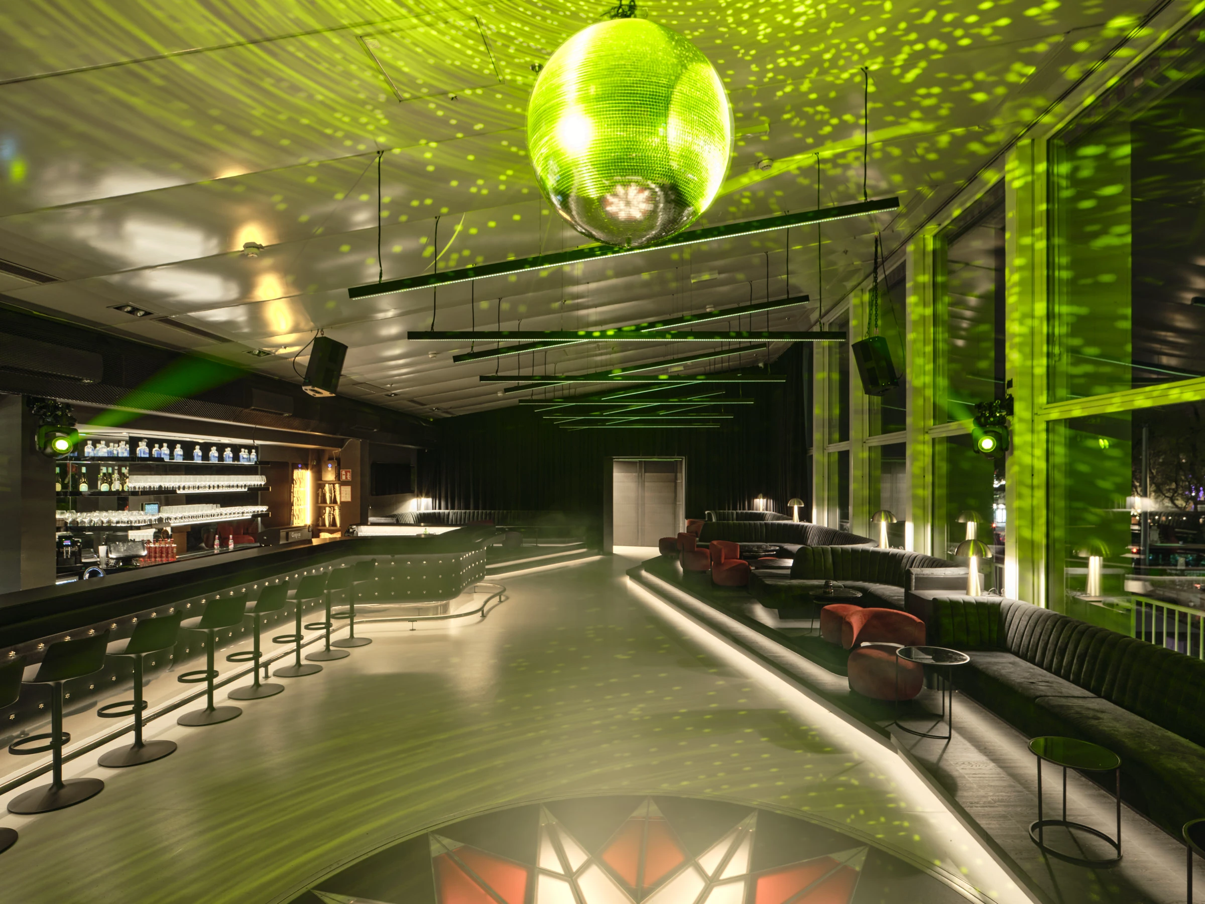 Kein Alt-Text zur Verfügung gestellt.