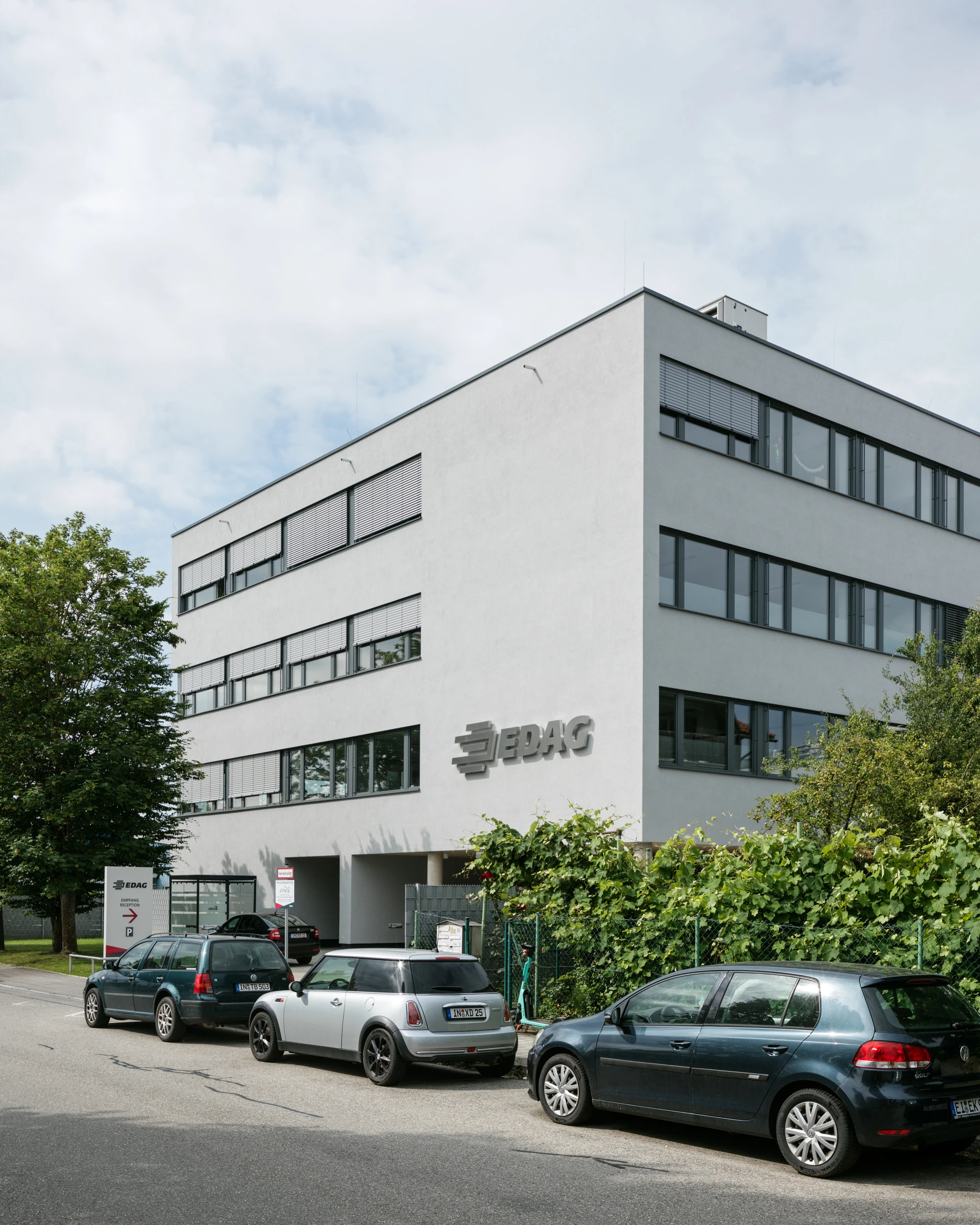 Kein Alt-Text zur Verfügung gestellt.