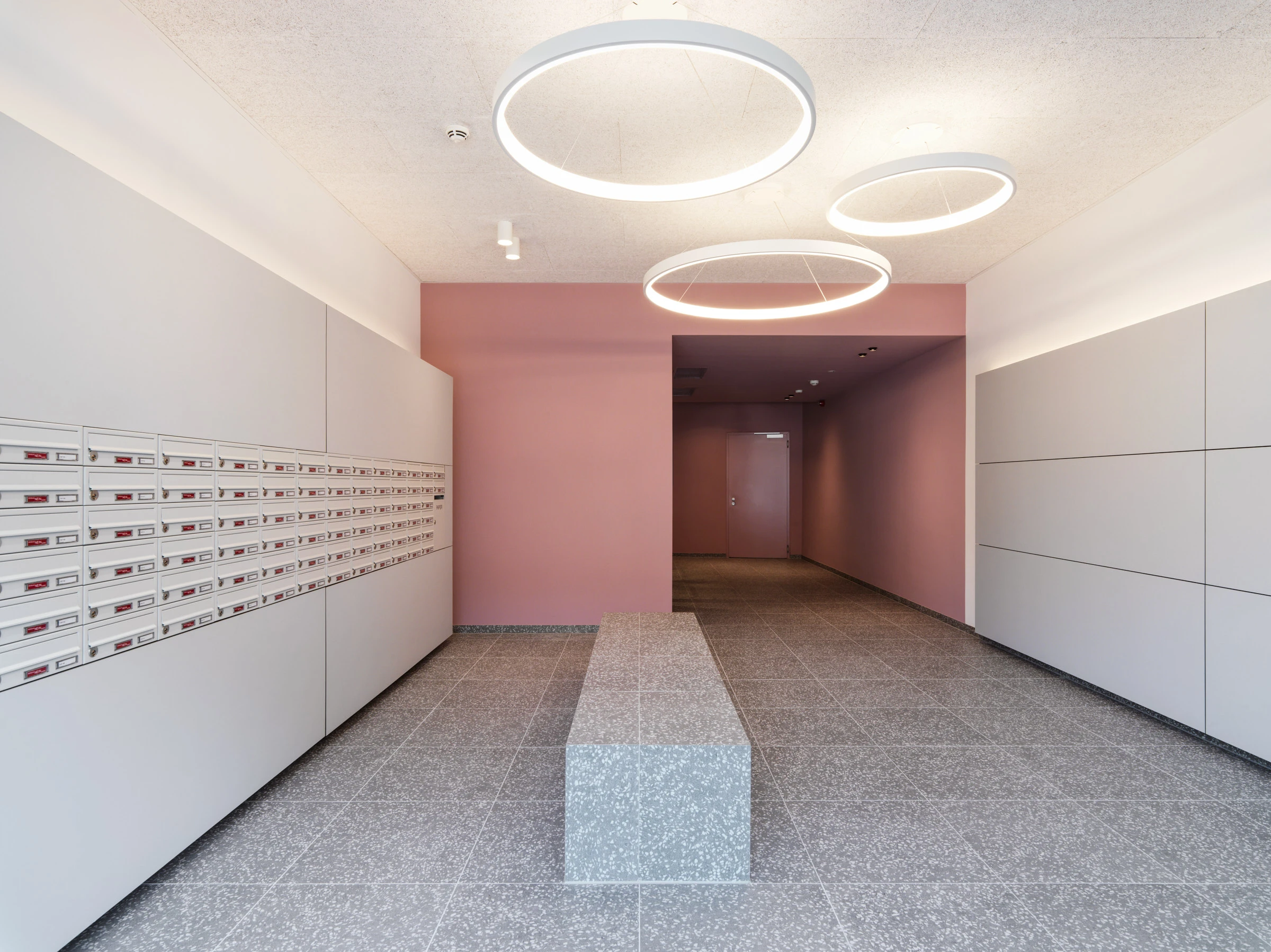 Kein Alt-Text zur Verfügung gestellt.