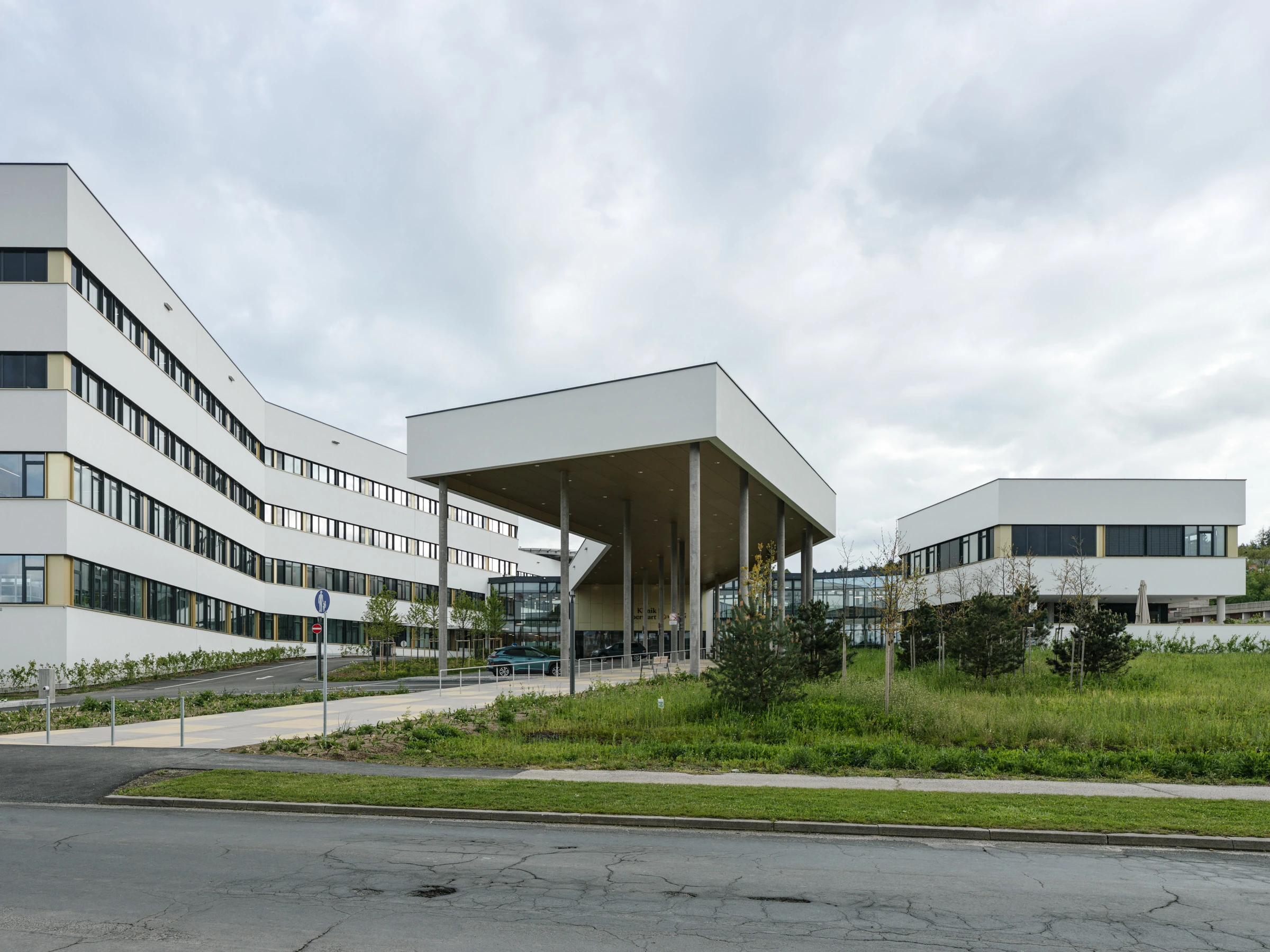 Kein Alt-Text zur Verfügung gestellt.