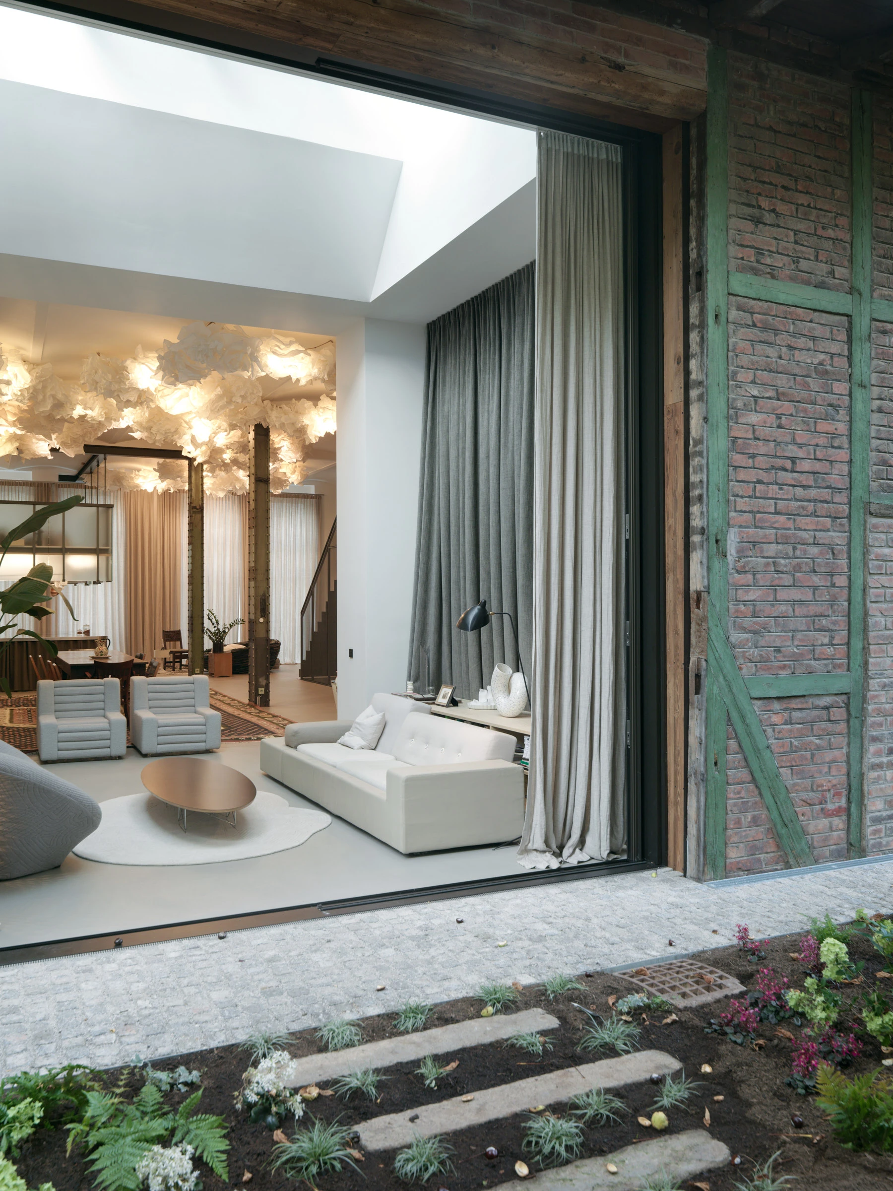 Kein Alt-Text zur Verfügung gestellt.