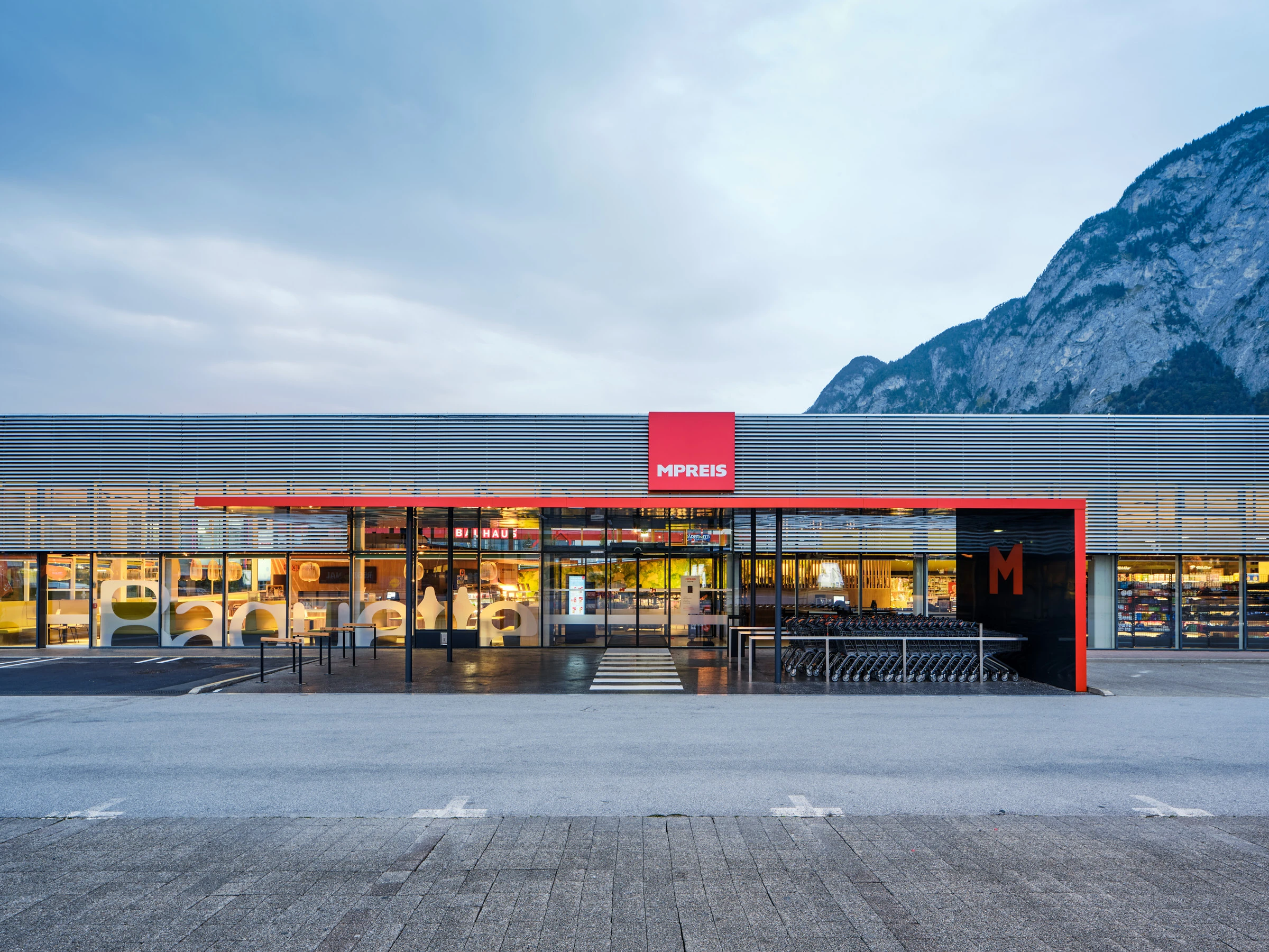 Kein Alt-Text zur Verfügung gestellt.