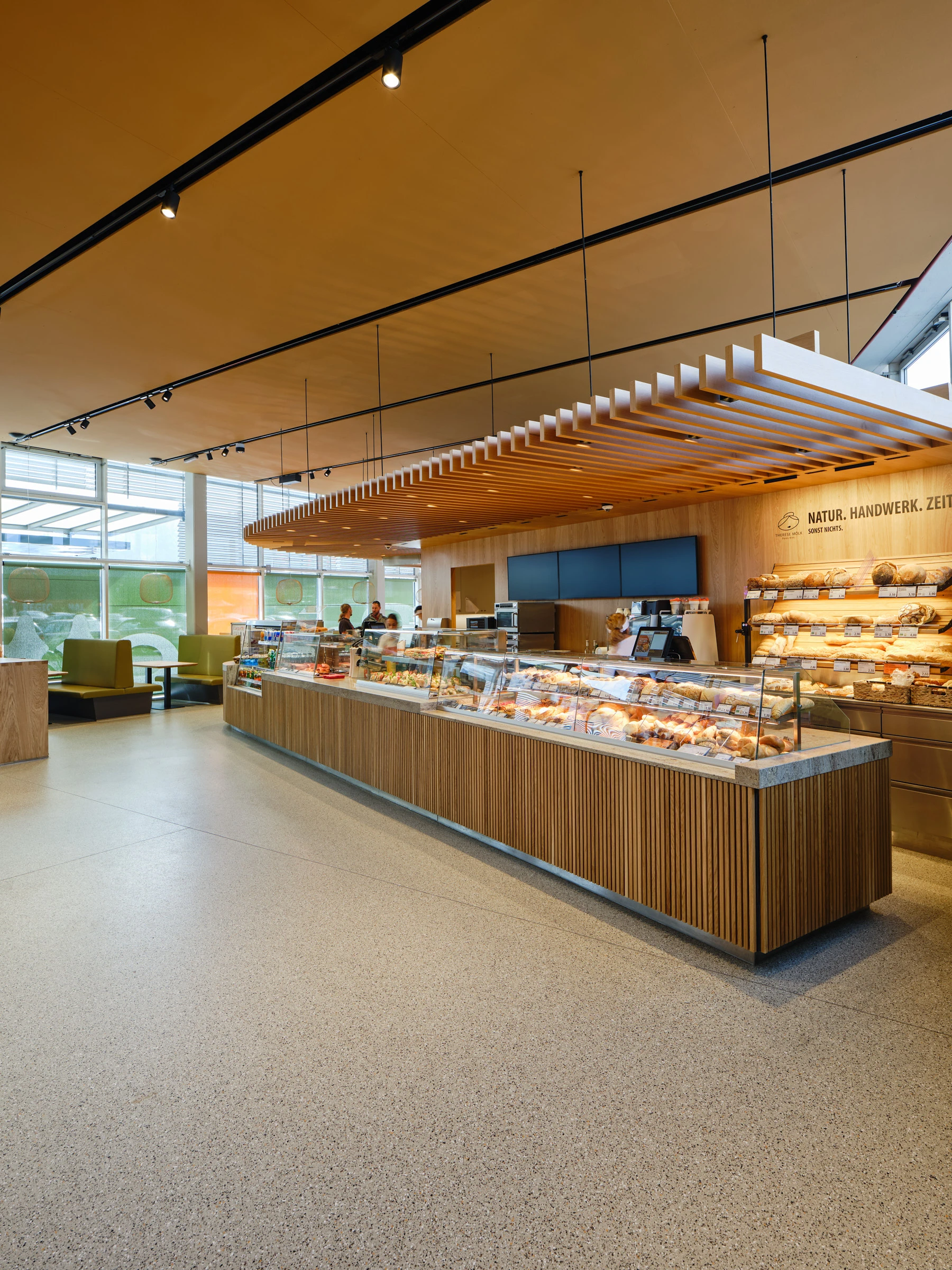 Kein Alt-Text zur Verfügung gestellt.