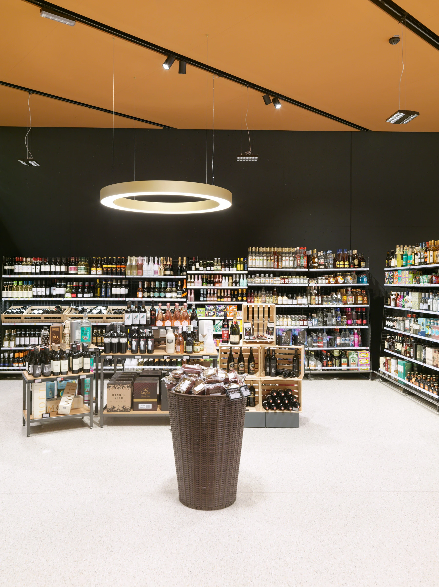 Kein Alt-Text zur Verfügung gestellt.