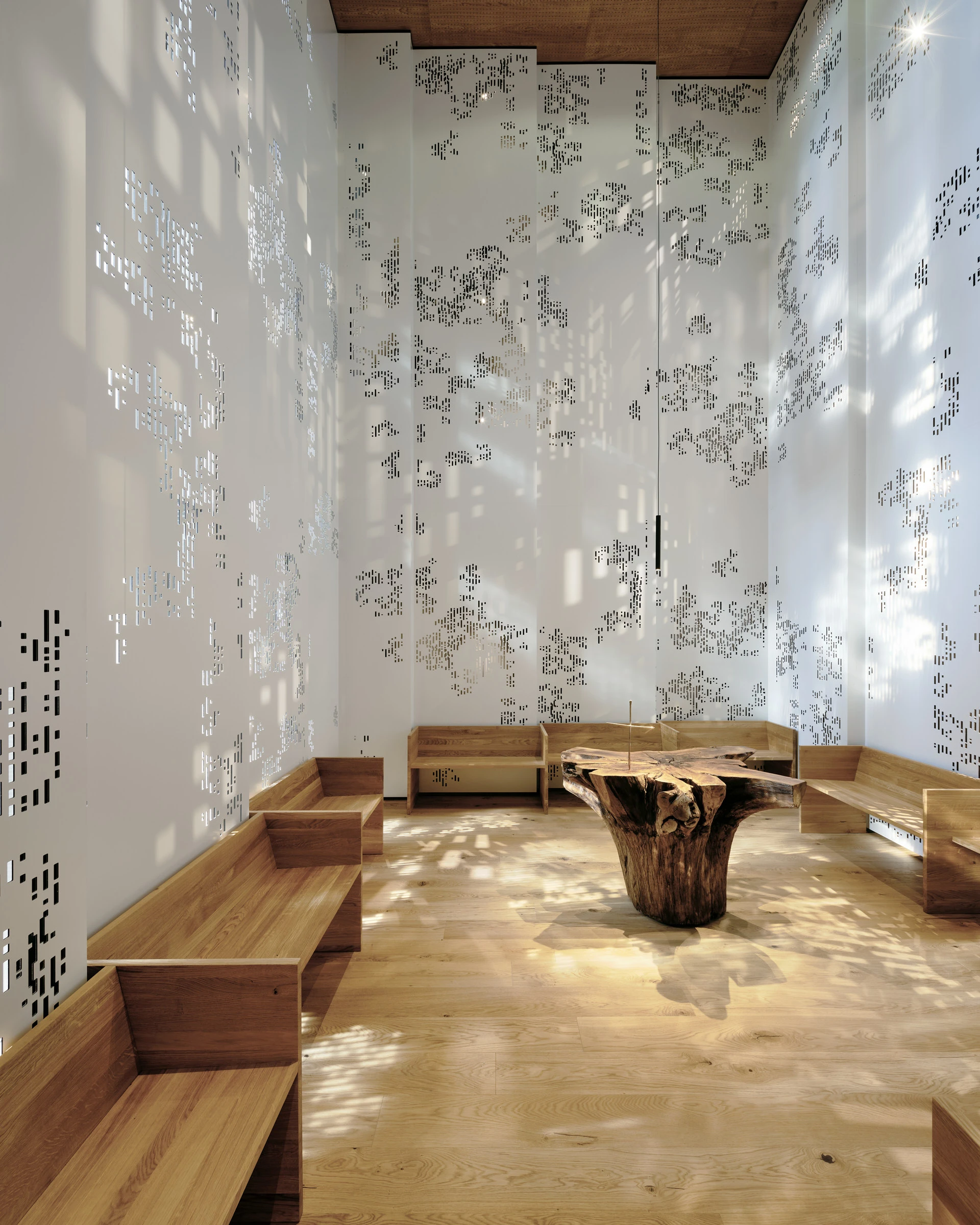 Kein Alt-Text zur Verfügung gestellt.