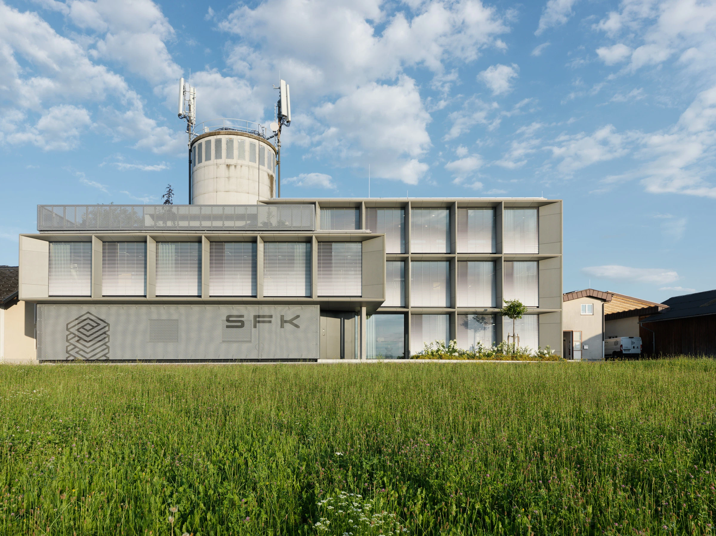 Kein Alt-Text zur Verfügung gestellt.