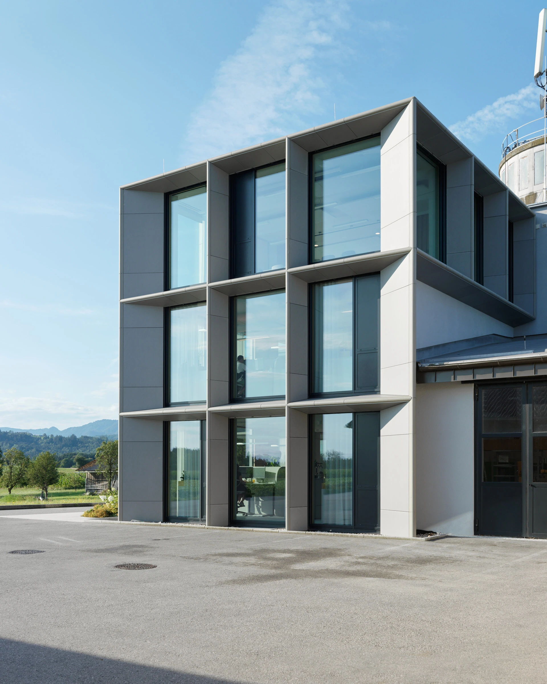 Kein Alt-Text zur Verfügung gestellt.