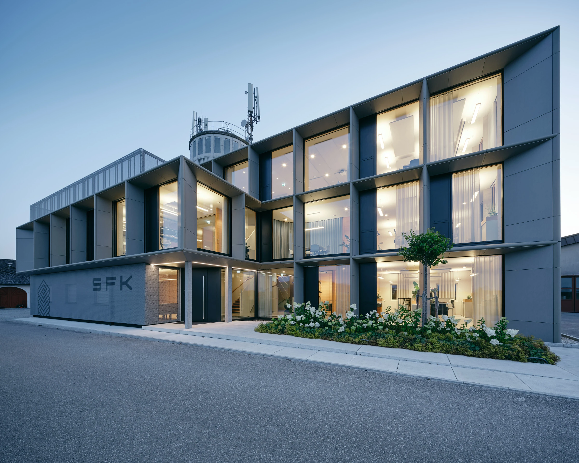 Kein Alt-Text zur Verfügung gestellt.