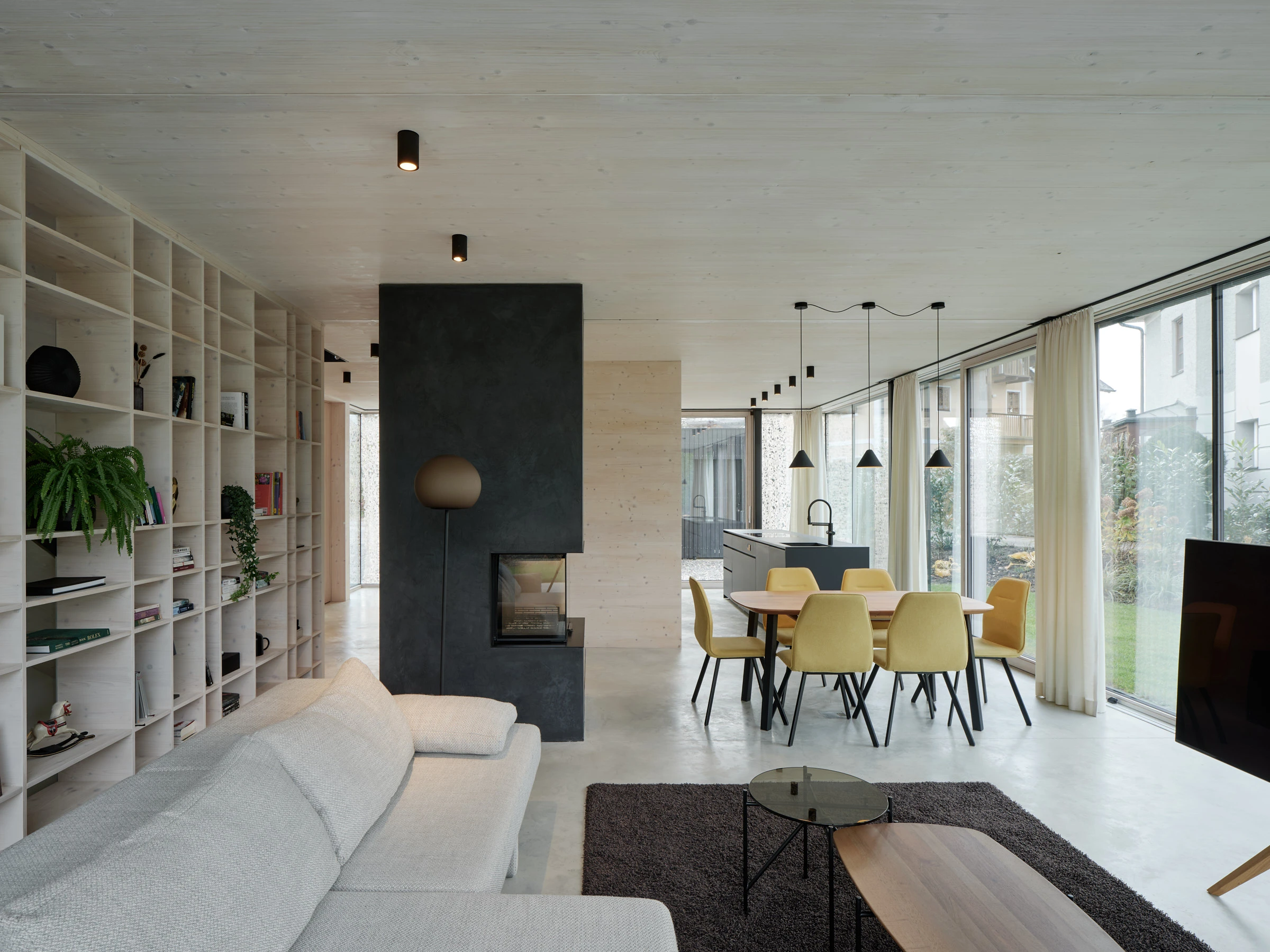 Kein Alt-Text zur Verfügung gestellt.