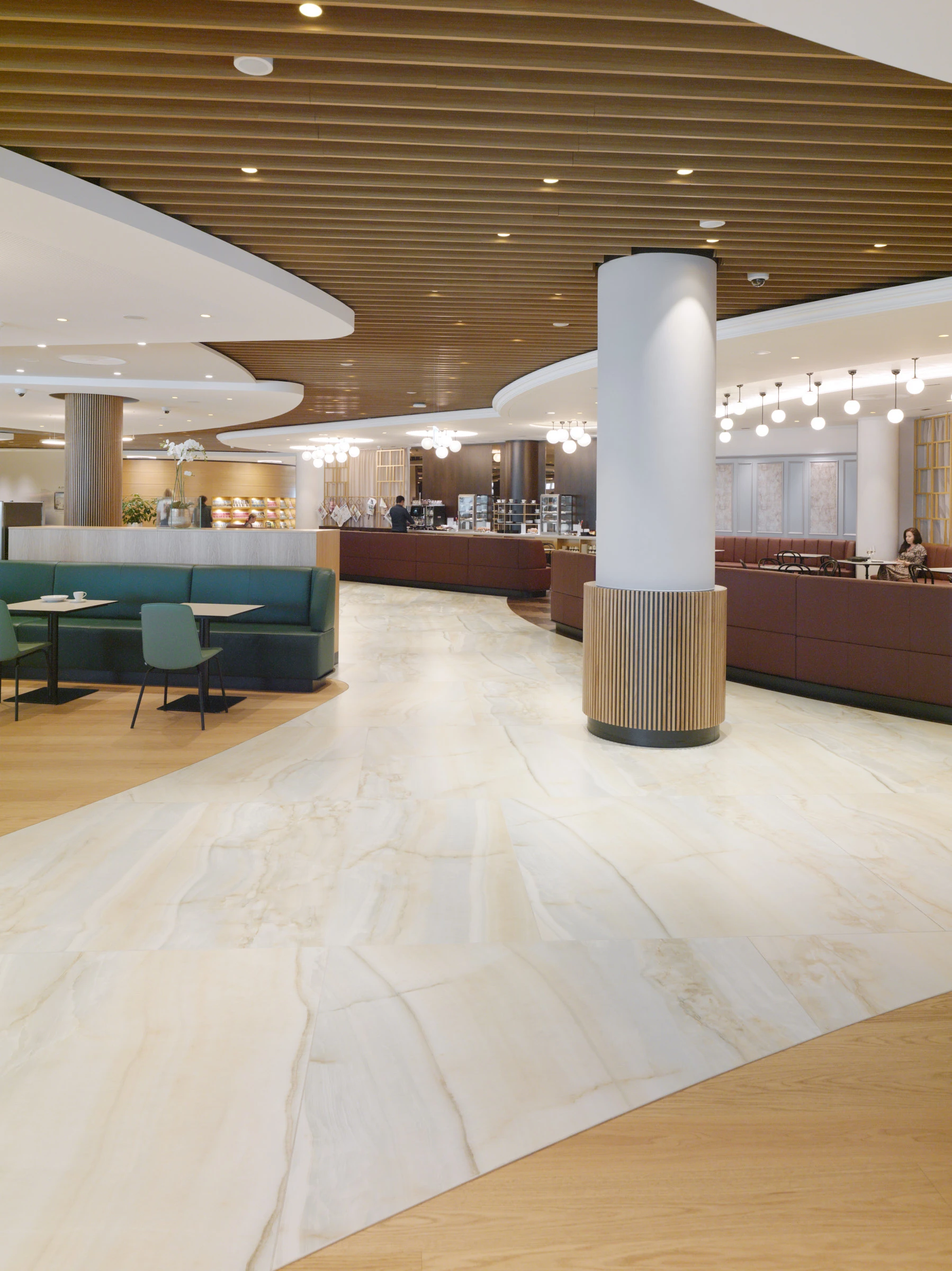 Kein Alt-Text zur Verfügung gestellt.