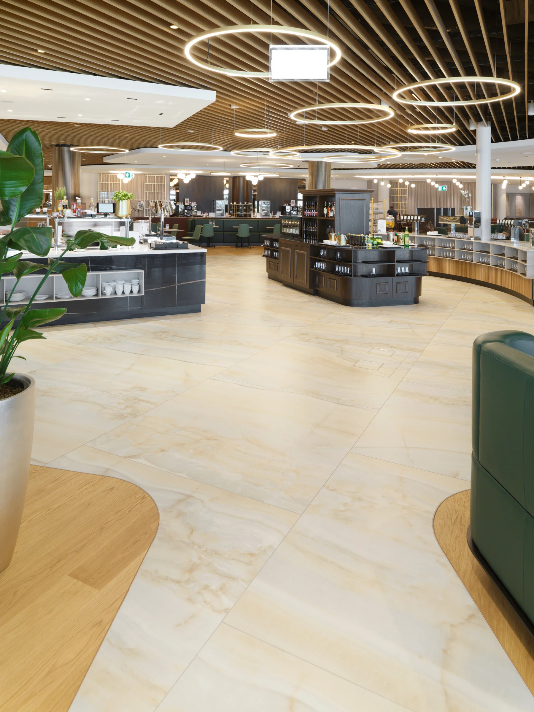 Kein Alt-Text zur Verfügung gestellt.