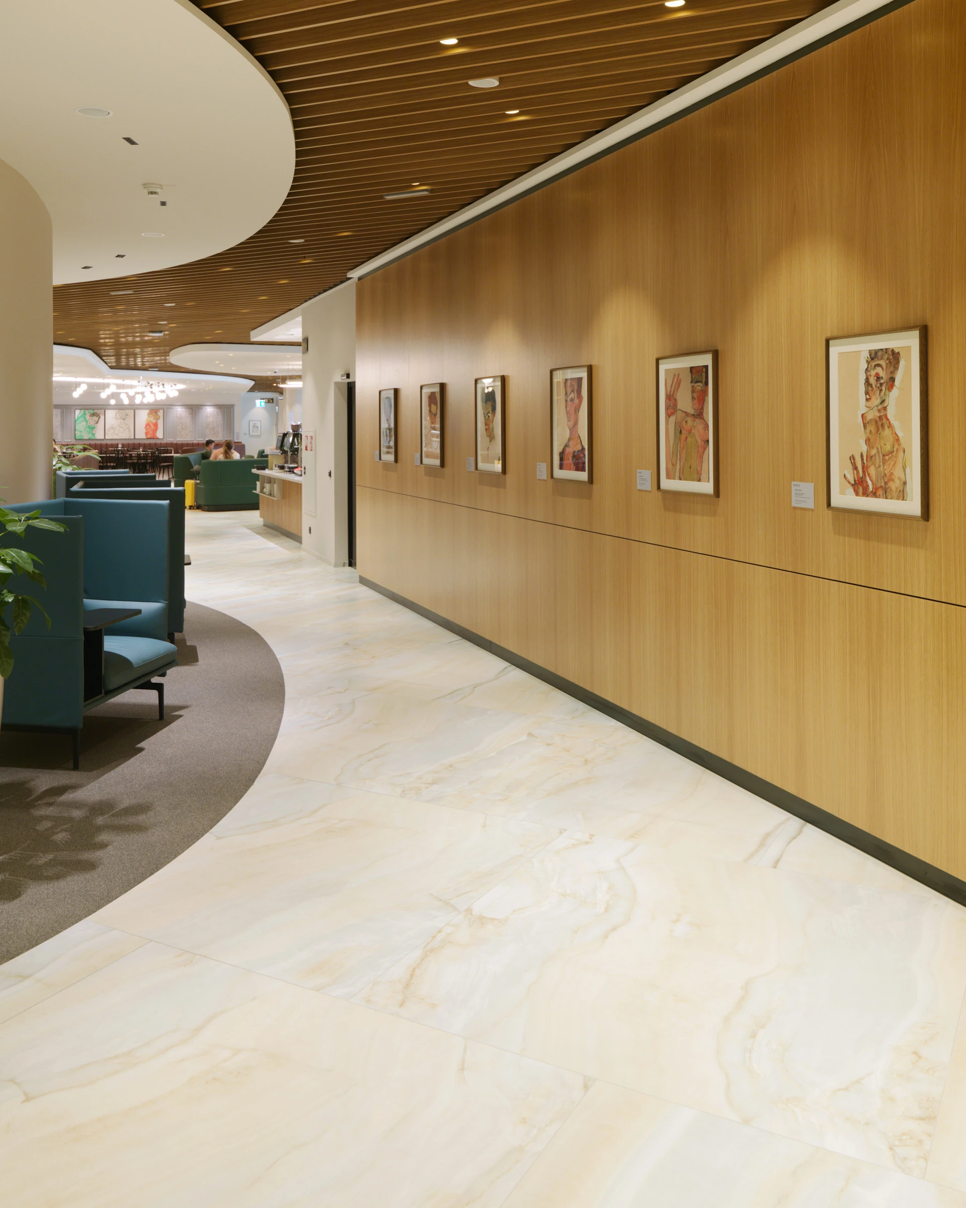 Kein Alt-Text zur Verfügung gestellt.