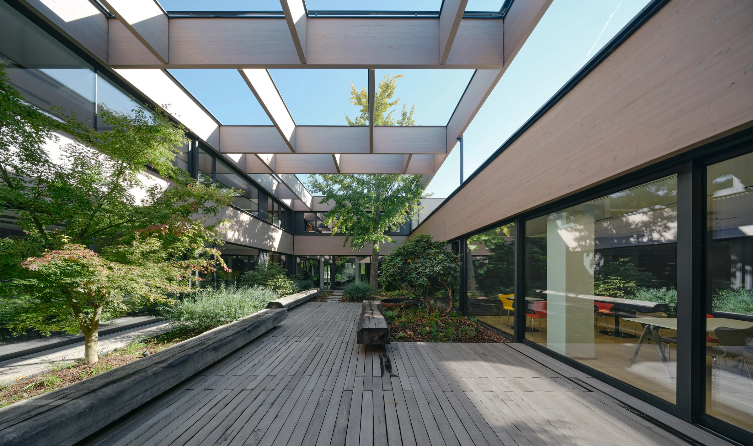 Kein Alt-Text zur Verfügung gestellt.