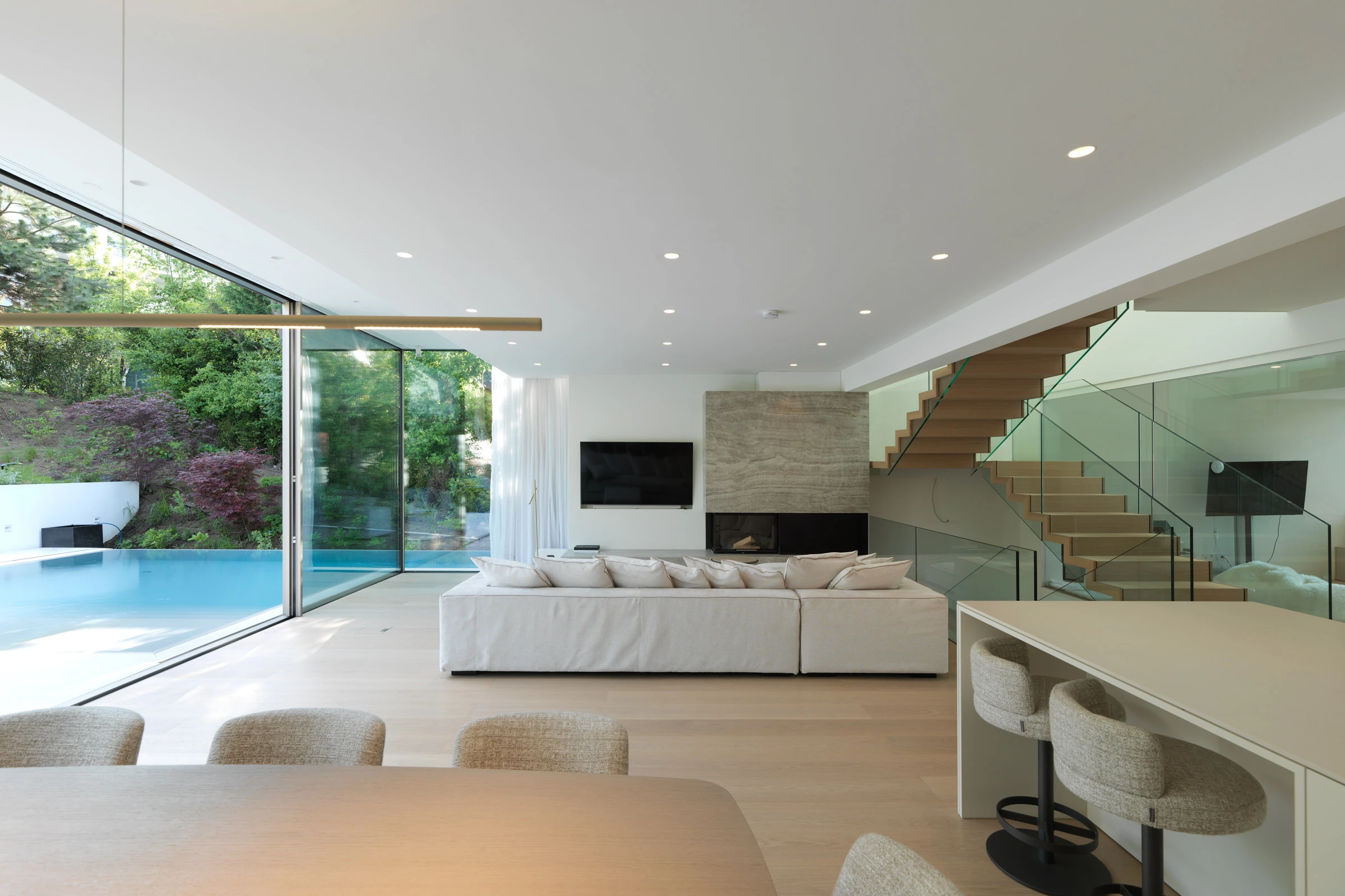 Kein Alt-Text zur Verfügung gestellt.